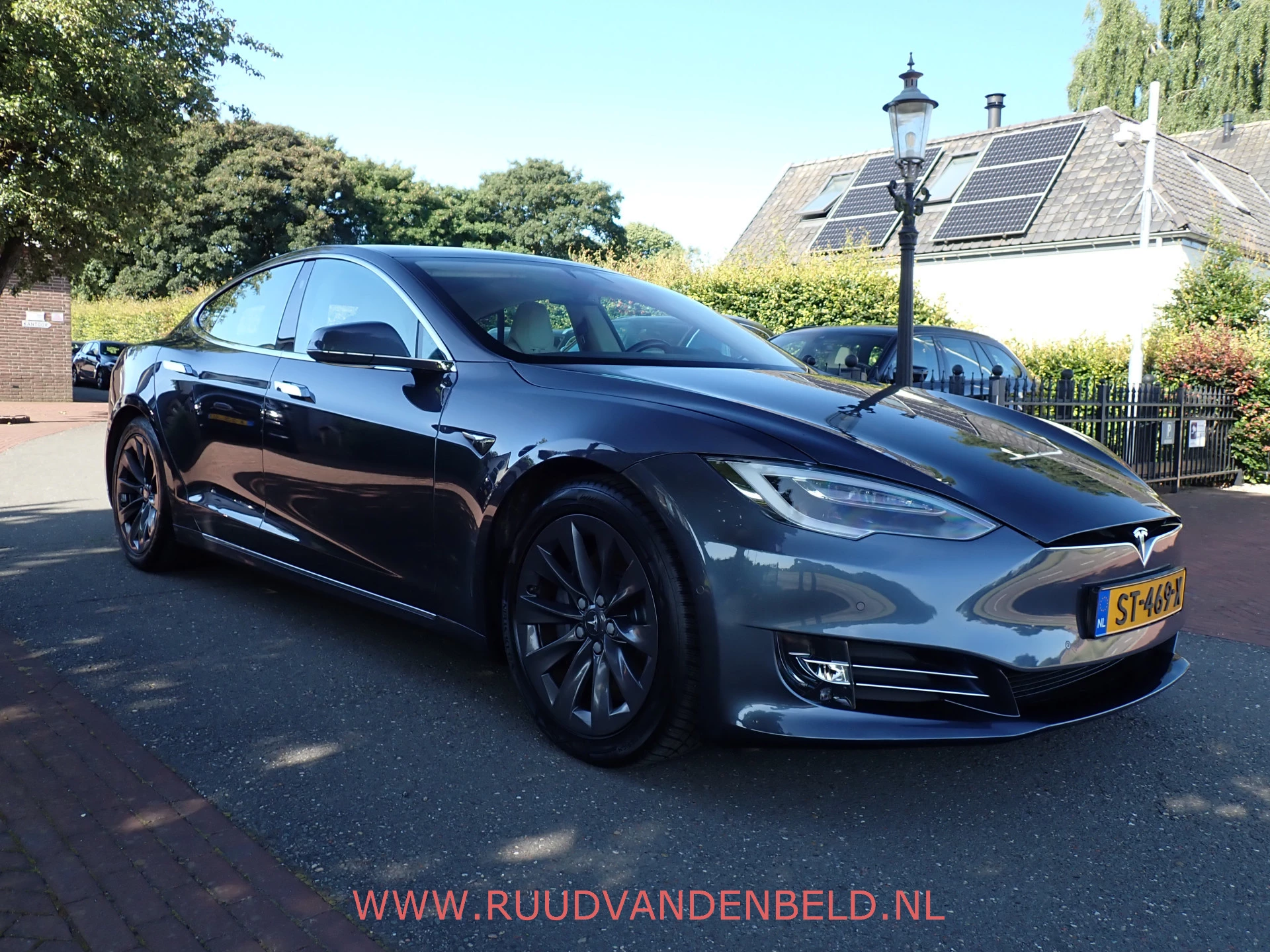 Hoofdafbeelding Tesla Model S