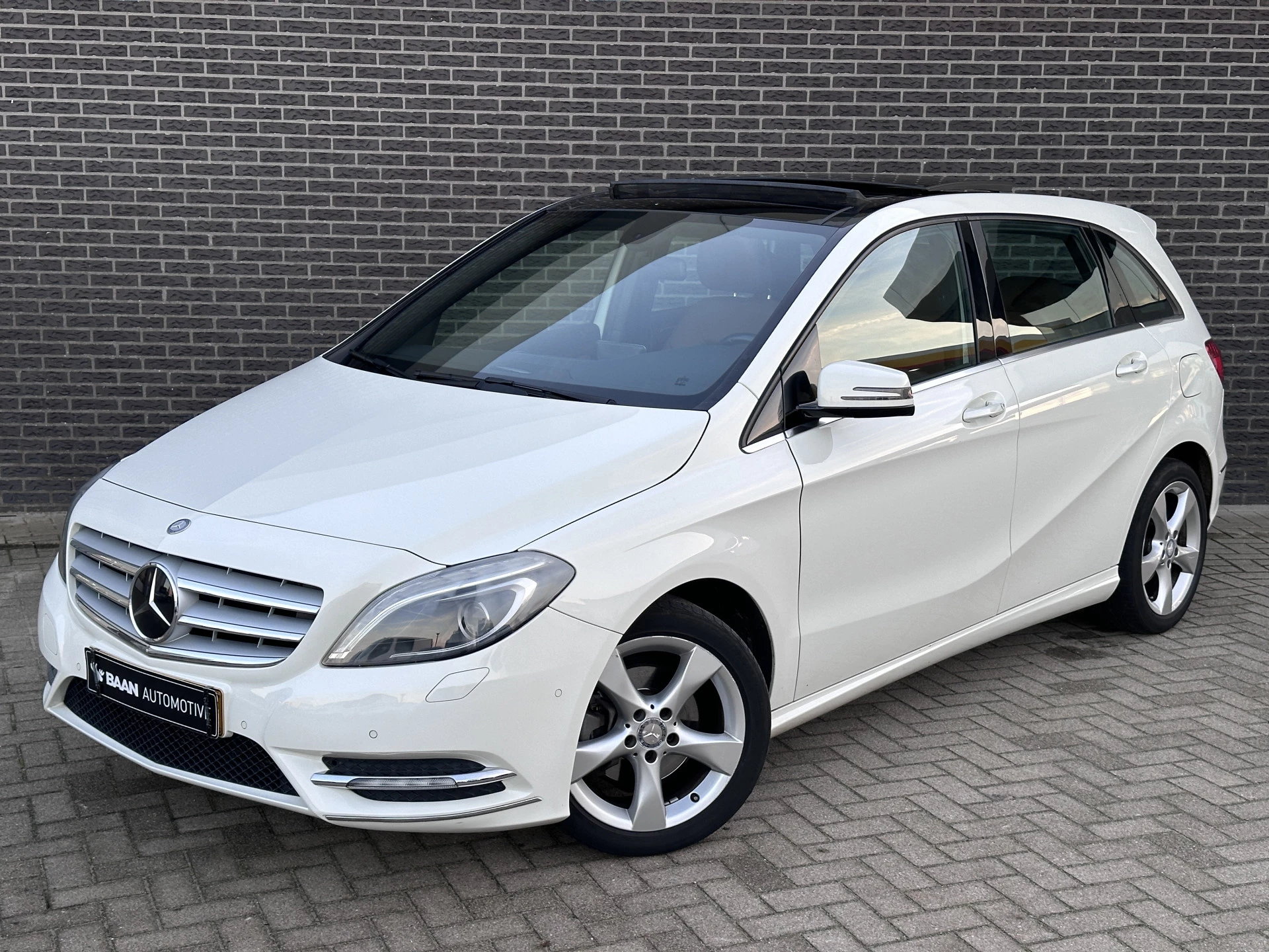 Hoofdafbeelding Mercedes-Benz B-Klasse