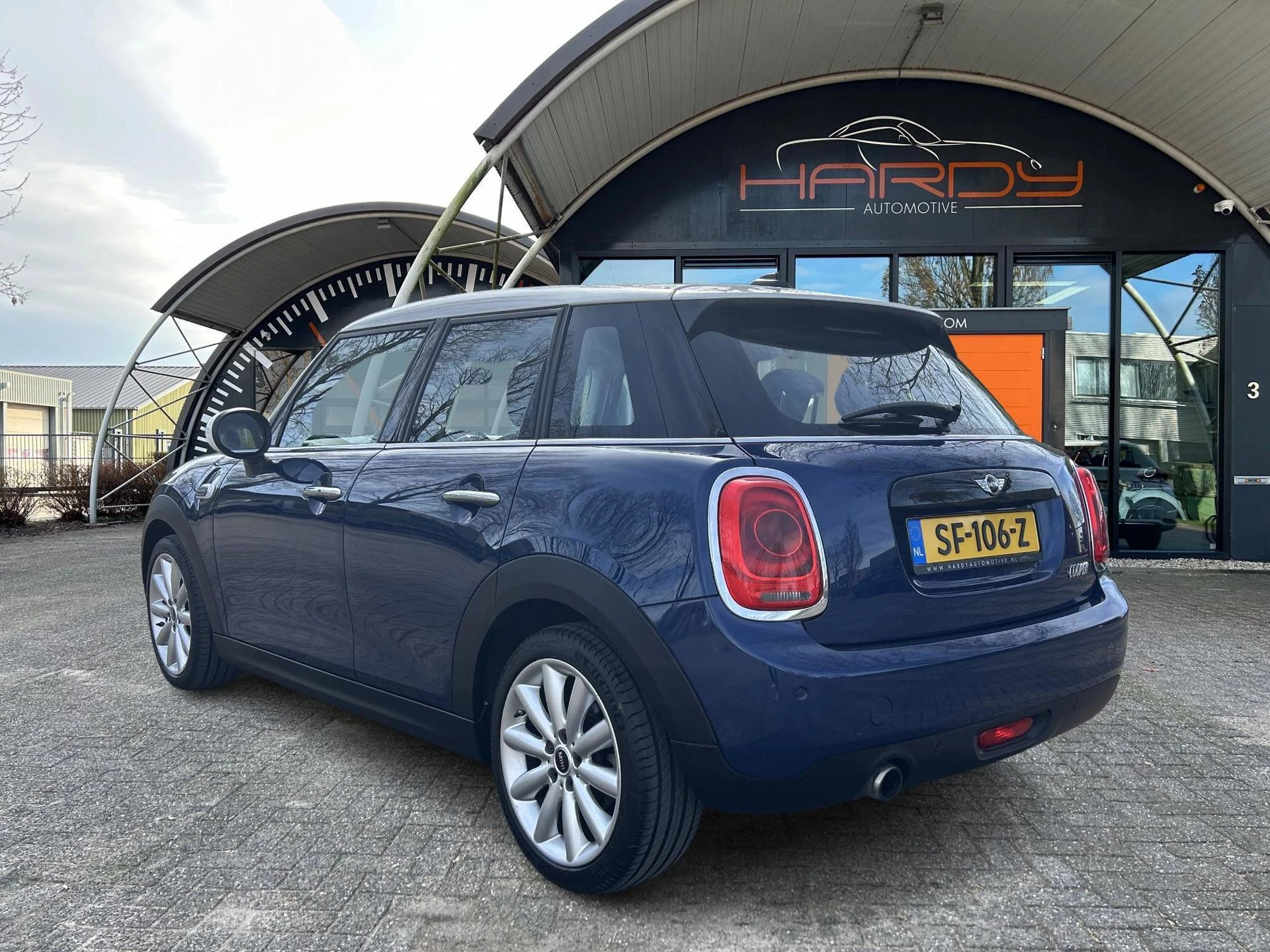 Hoofdafbeelding MINI Cooper