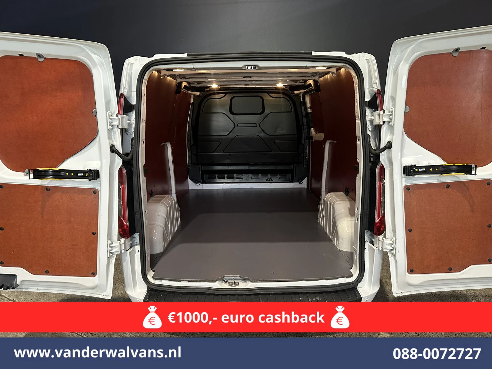 Hoofdafbeelding Ford Transit Custom