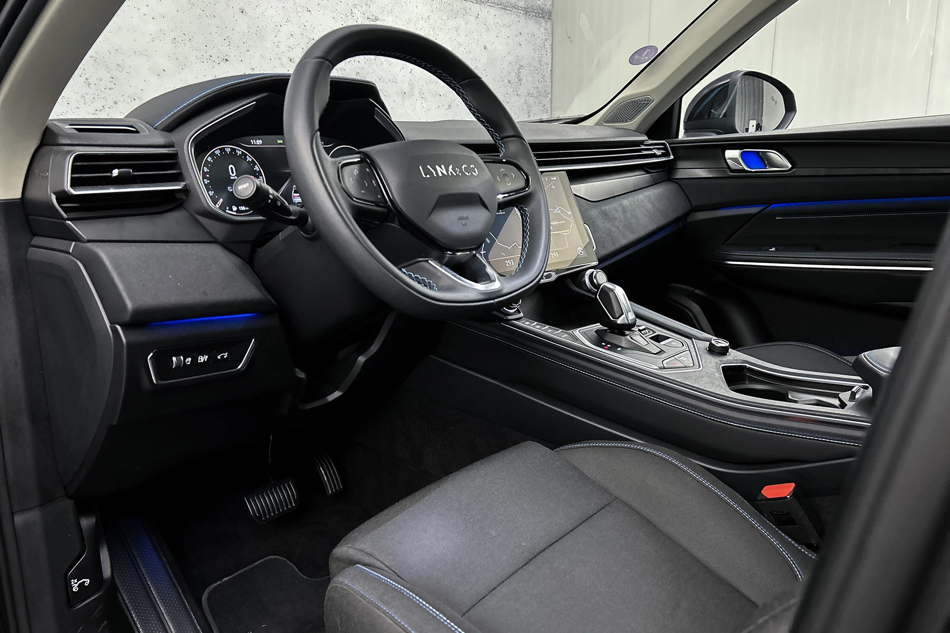 Hoofdafbeelding Lynk & Co 01