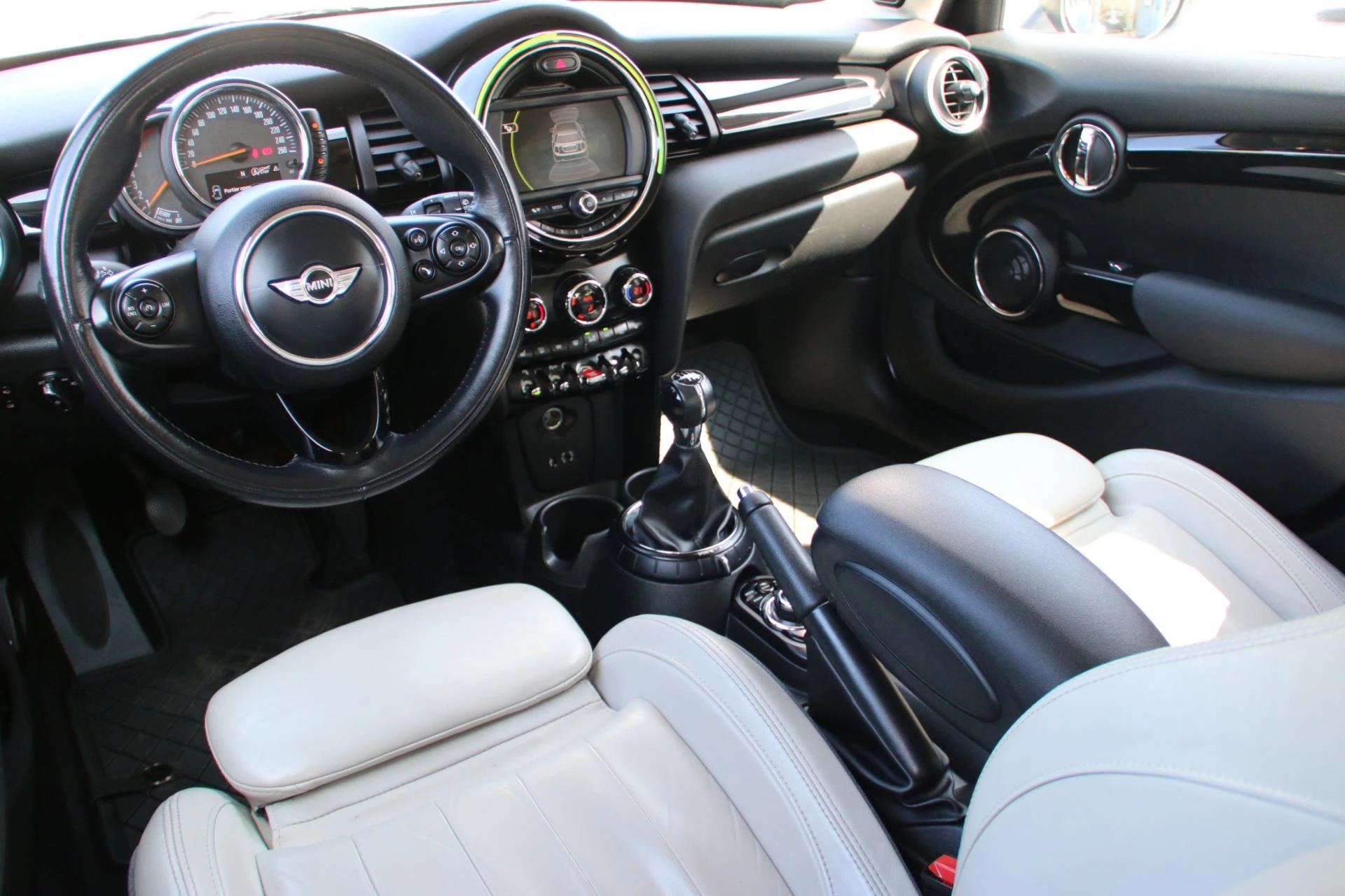 Hoofdafbeelding MINI Cooper S