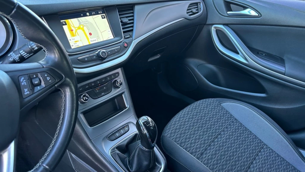 Hoofdafbeelding Opel Astra