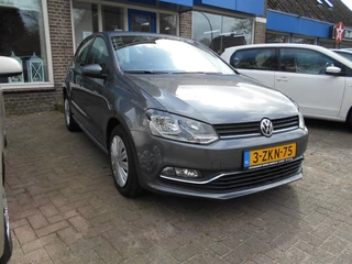 Hoofdafbeelding Volkswagen Polo Volkswagen Polo 1.2TSi 90PK Comfortline 5drs. NL-auto !!!