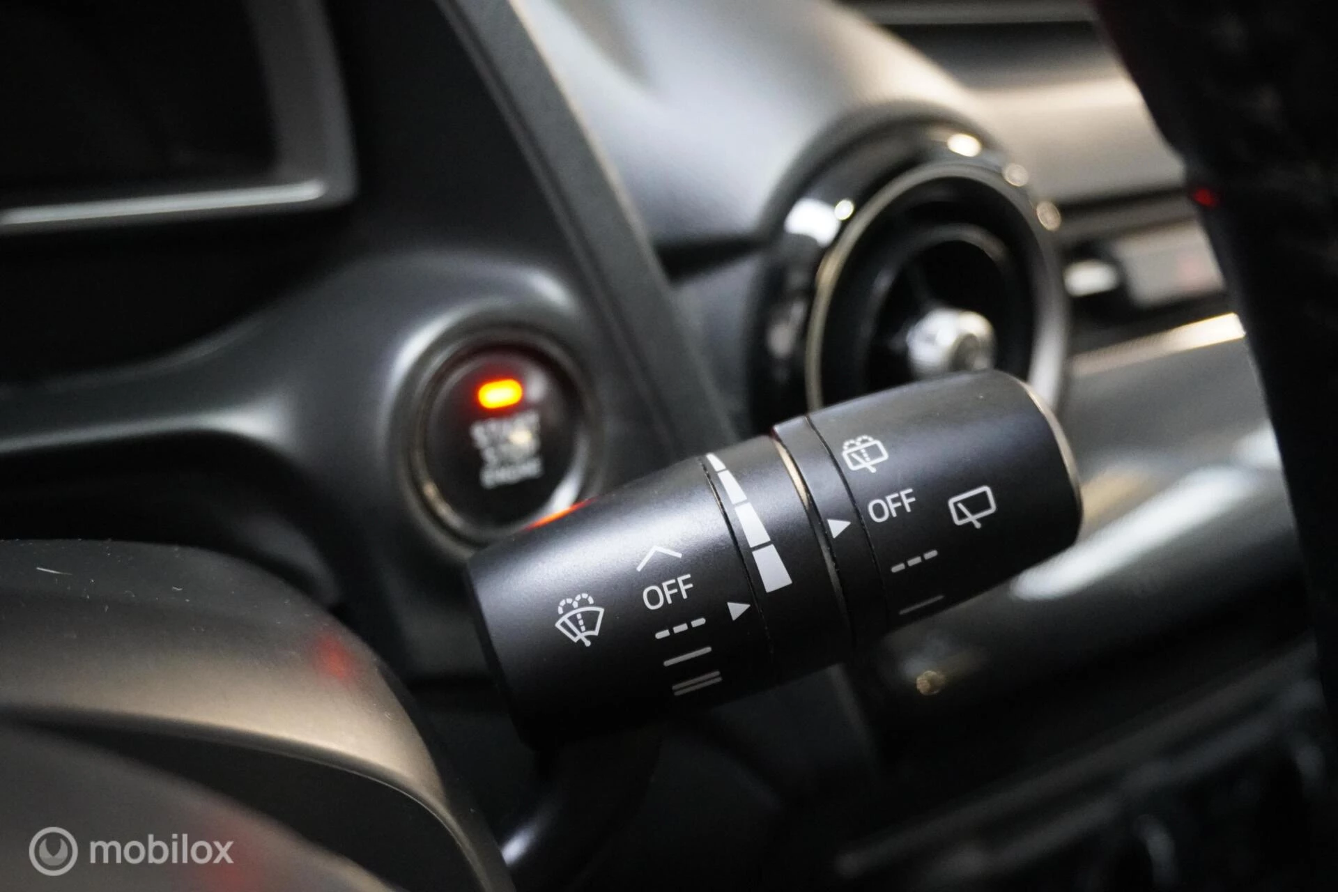 Hoofdafbeelding Mazda 2