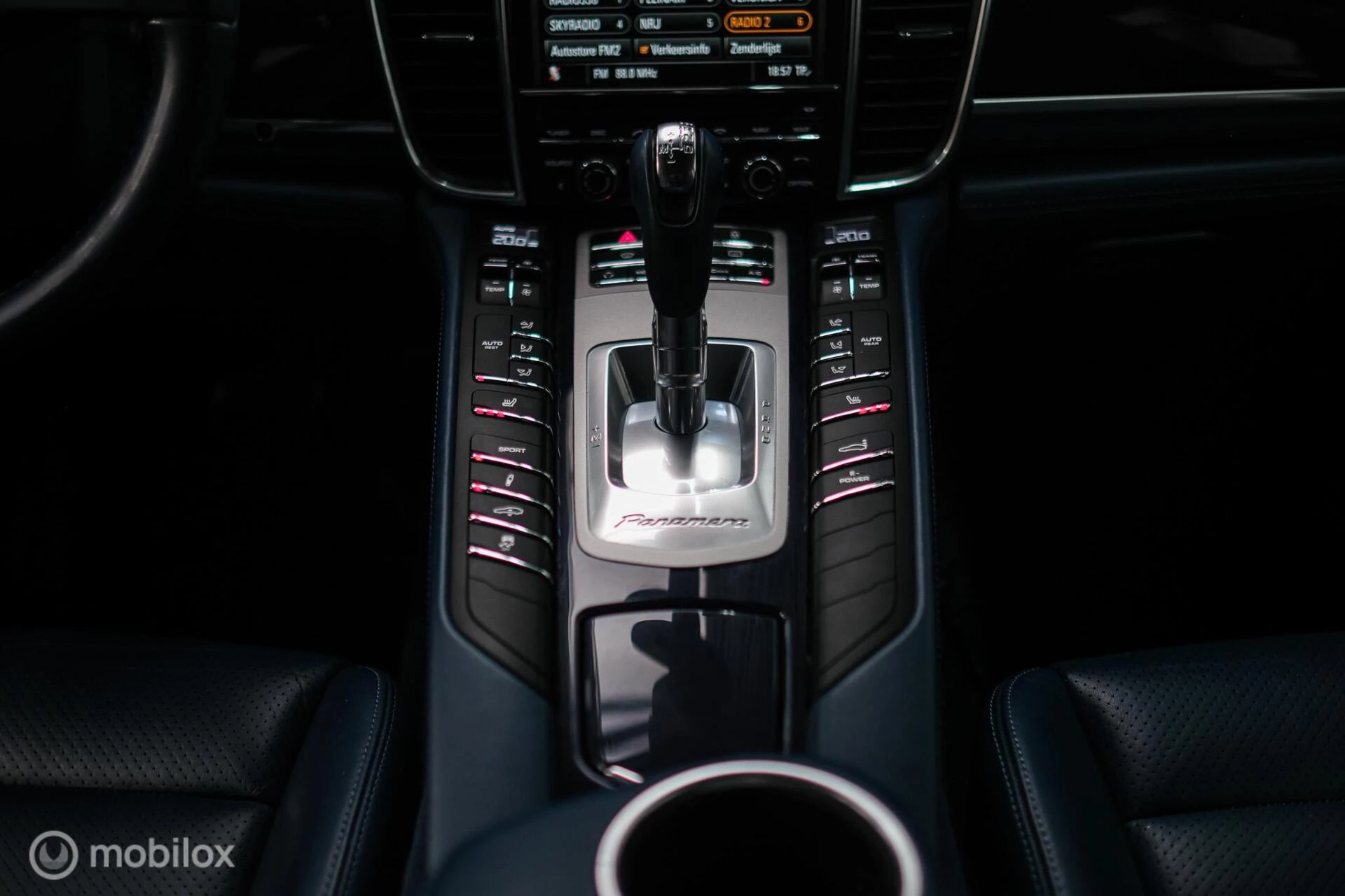 Hoofdafbeelding Porsche Panamera