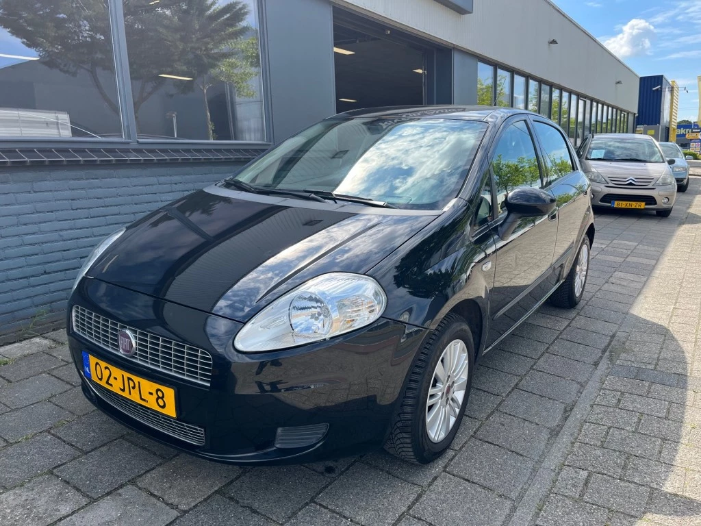 Hoofdafbeelding Fiat Punto