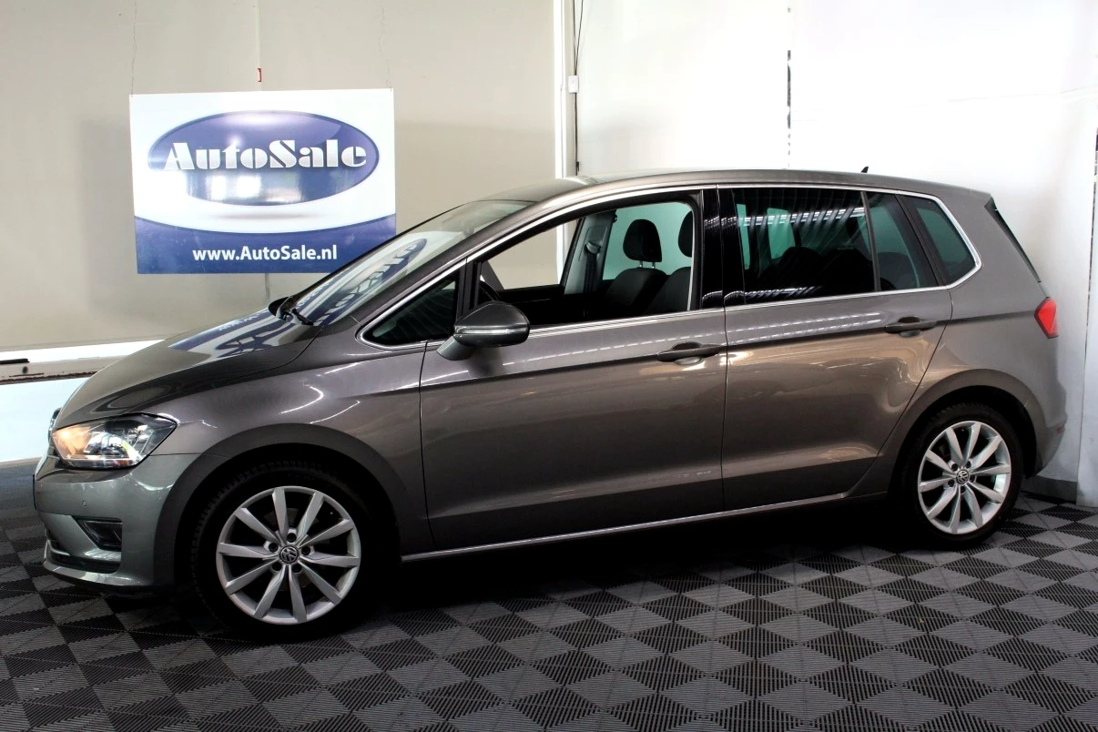 Hoofdafbeelding Volkswagen Golf Sportsvan