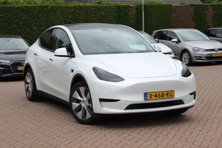 Tesla Model Y RWD 58 kWh / Autopilot / Panormadak / Camera / Premium Audio / 19'' / Navigatie