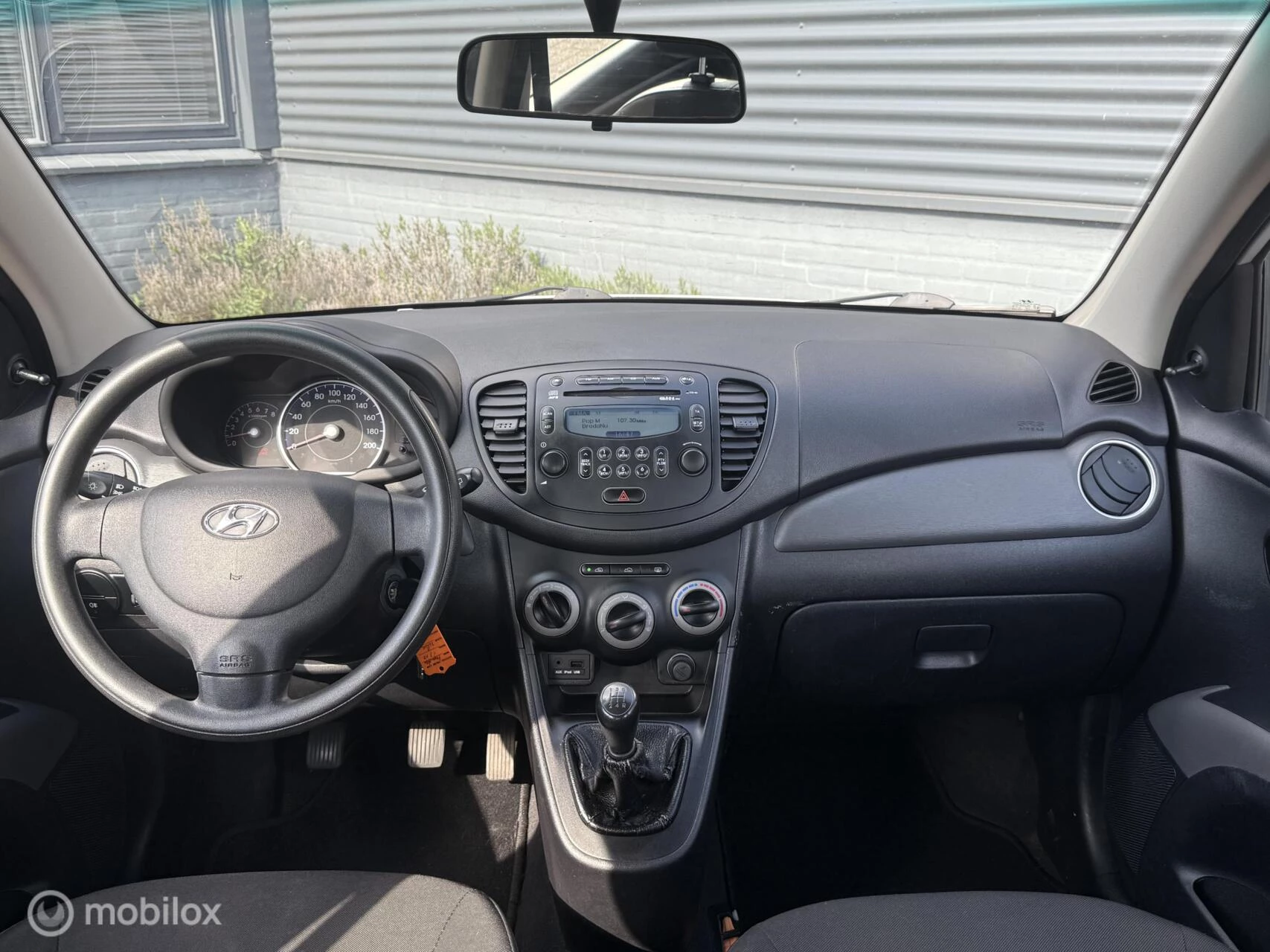 Hoofdafbeelding Hyundai i10