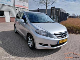 Hoofdafbeelding Honda FR-V Honda FR-V 1.8i Trend