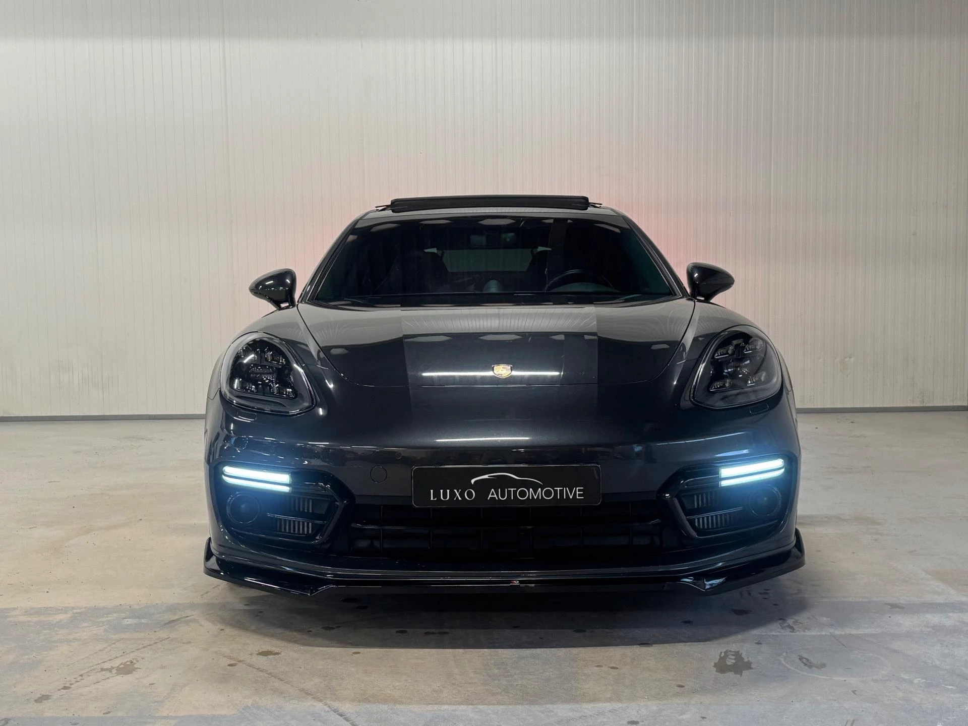 Hoofdafbeelding Porsche Panamera