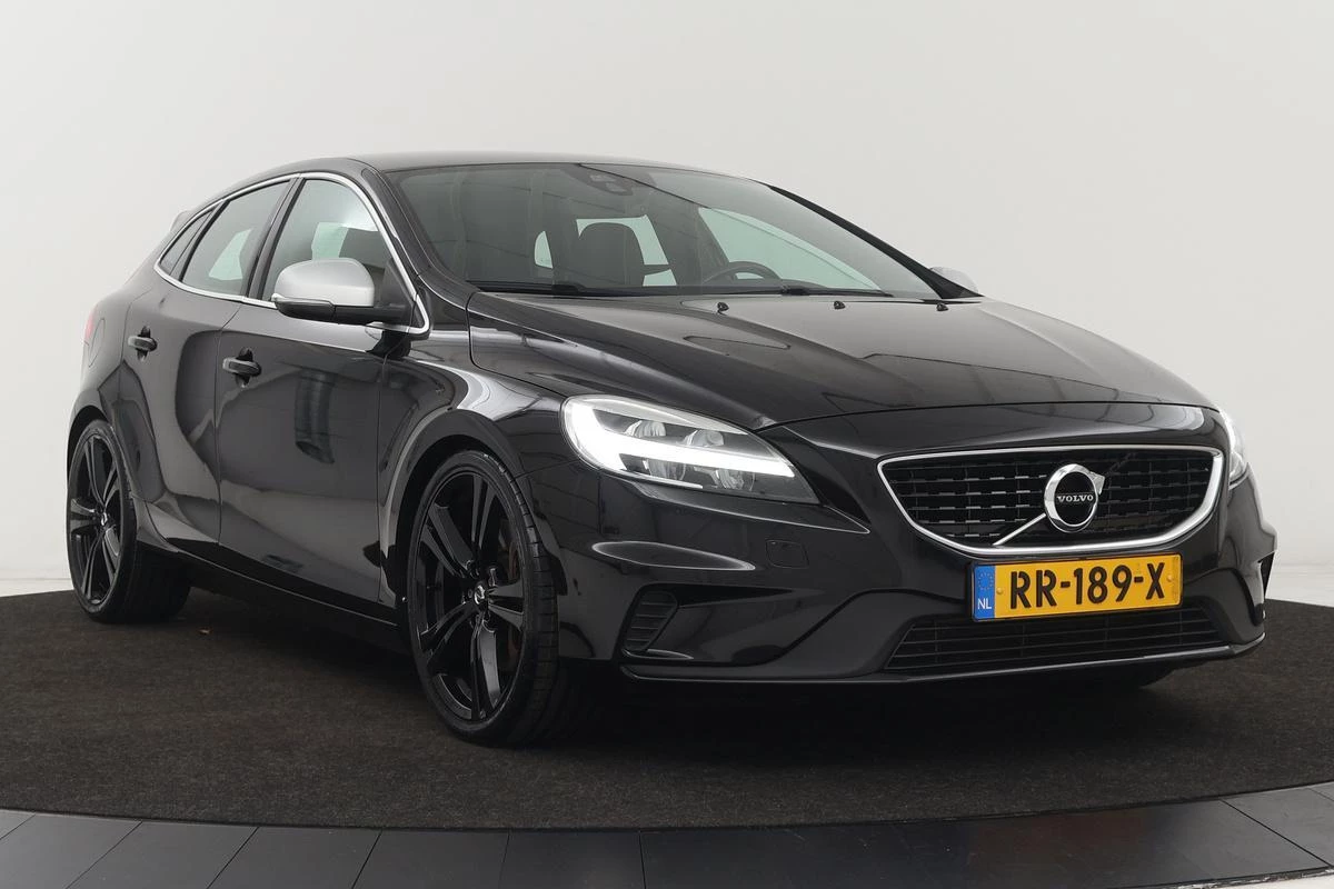 Hoofdafbeelding Volvo V40