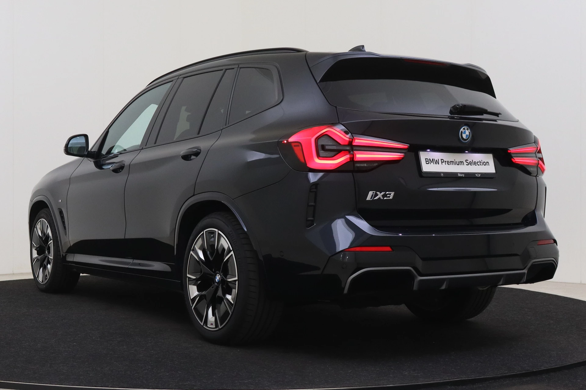 Hoofdafbeelding BMW iX3