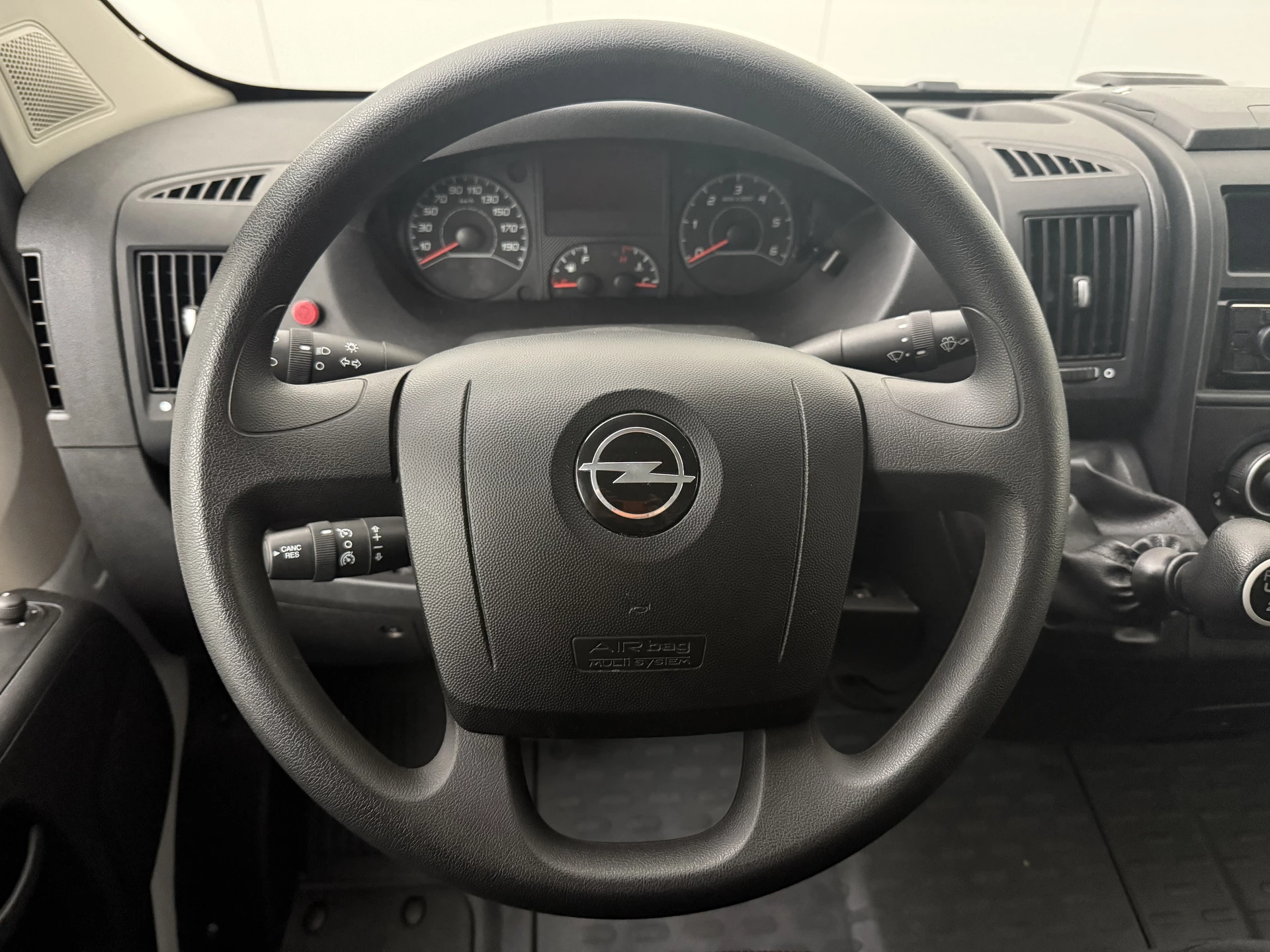 Hoofdafbeelding Opel Movano