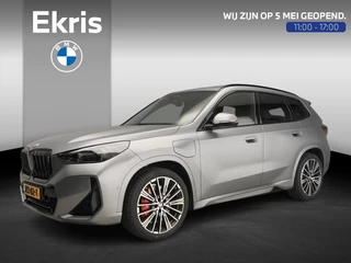 BMW X1 xDrive25e M-Sportpakket / Trekhaak / Panoramadak / Head-up / Harman Kardon / LED / Getint glas / Alu wielen 20 inch