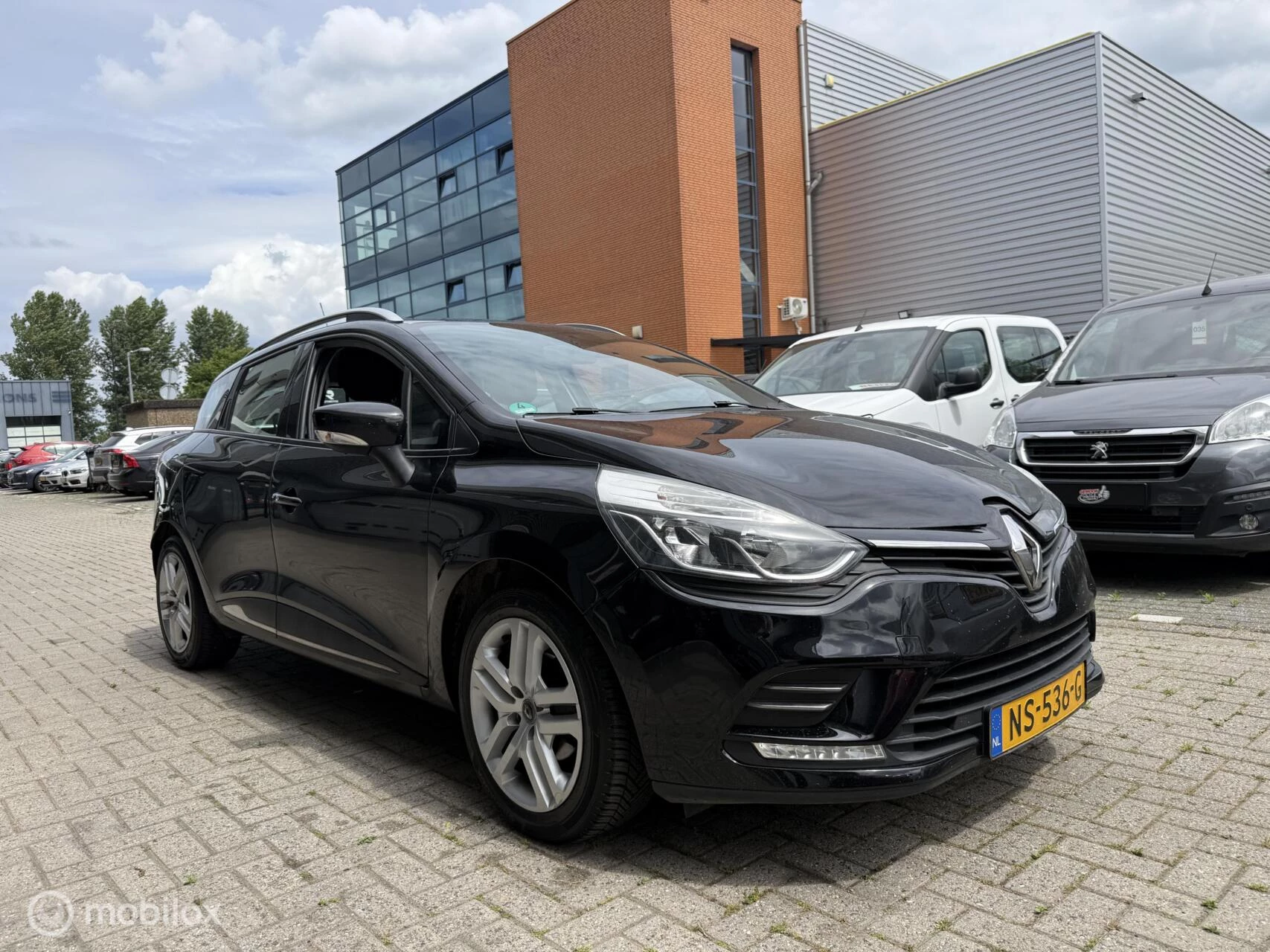 Hoofdafbeelding Renault Clio