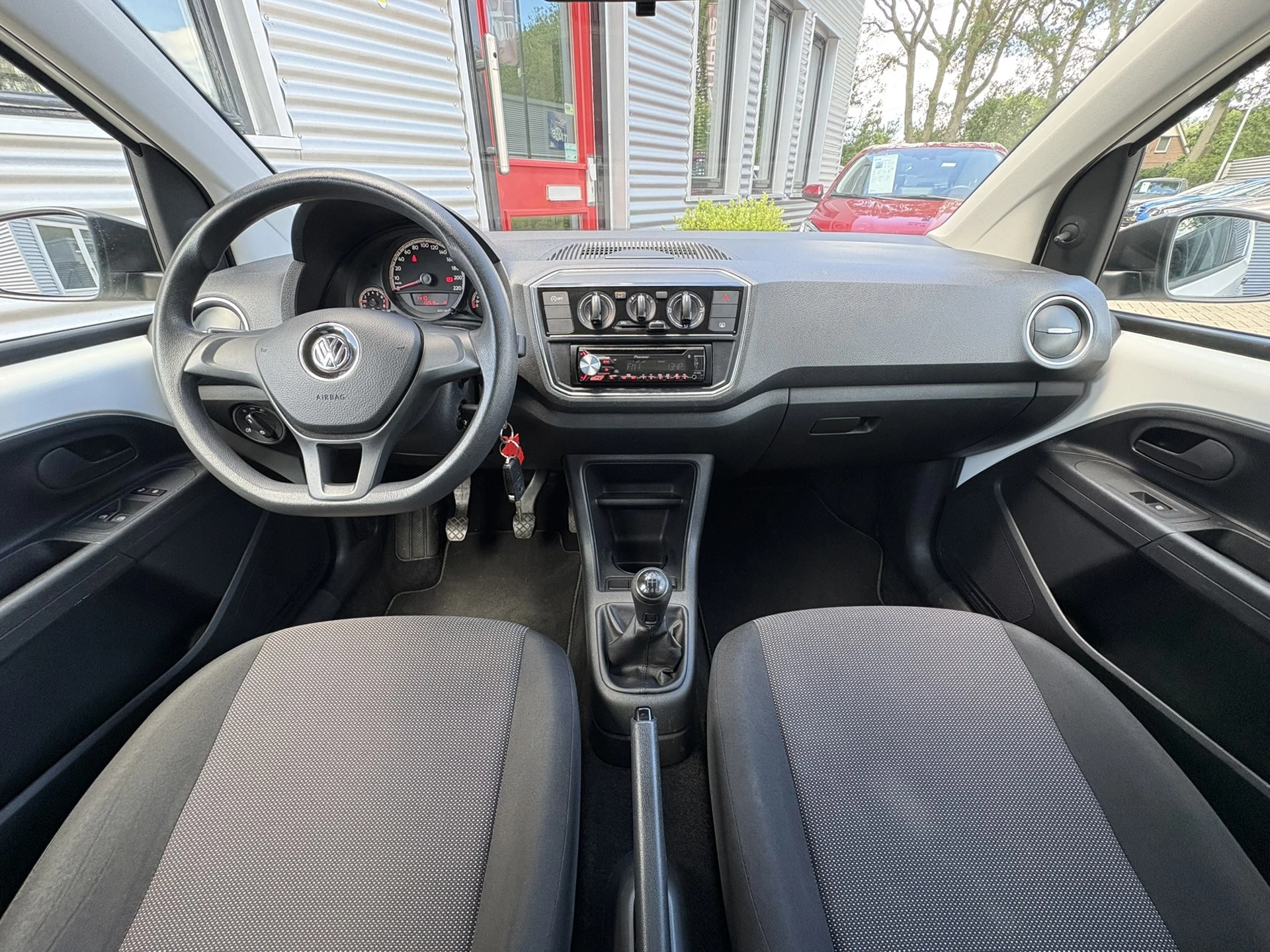 Hoofdafbeelding Volkswagen up!