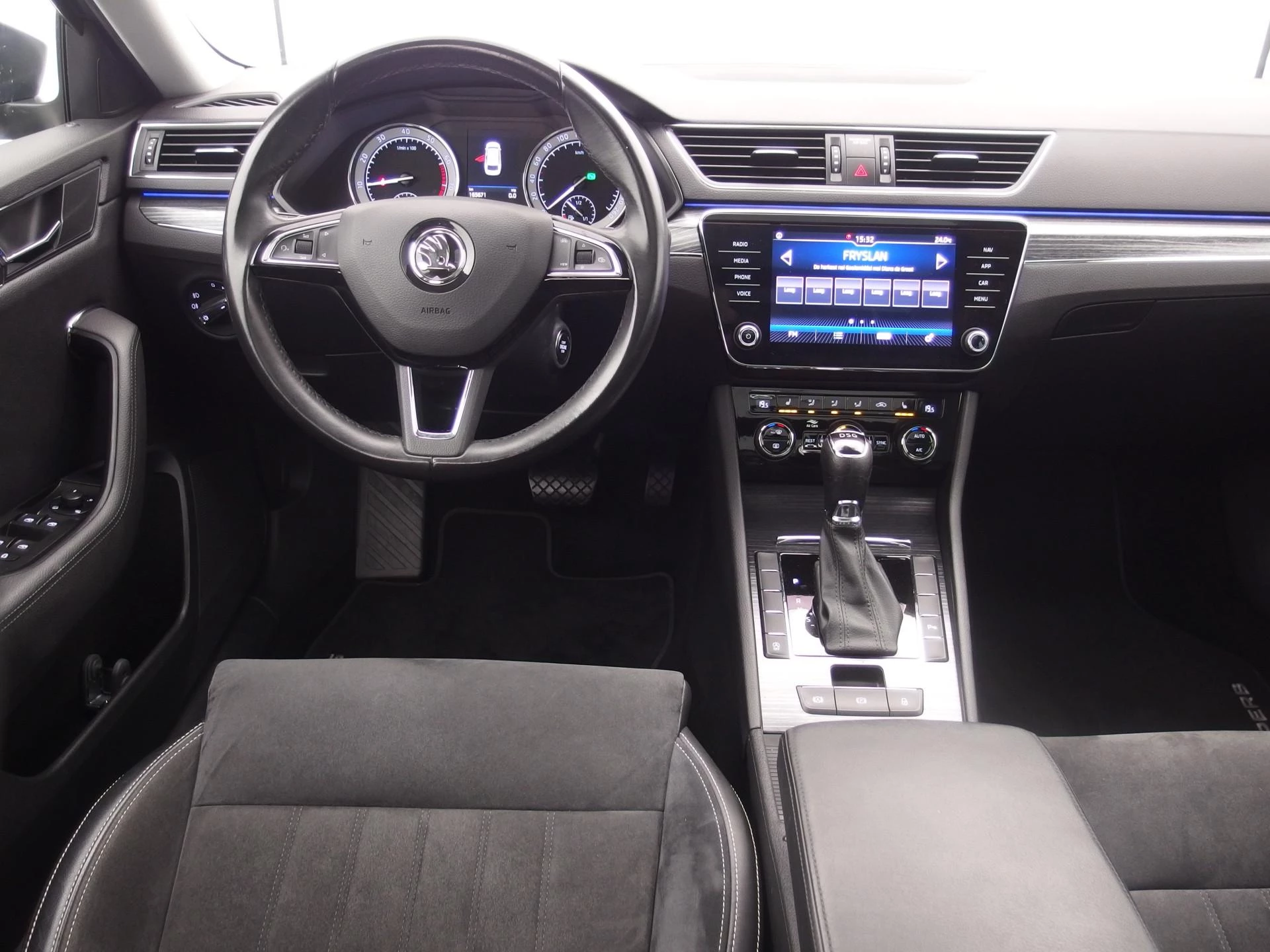 Hoofdafbeelding Škoda Superb