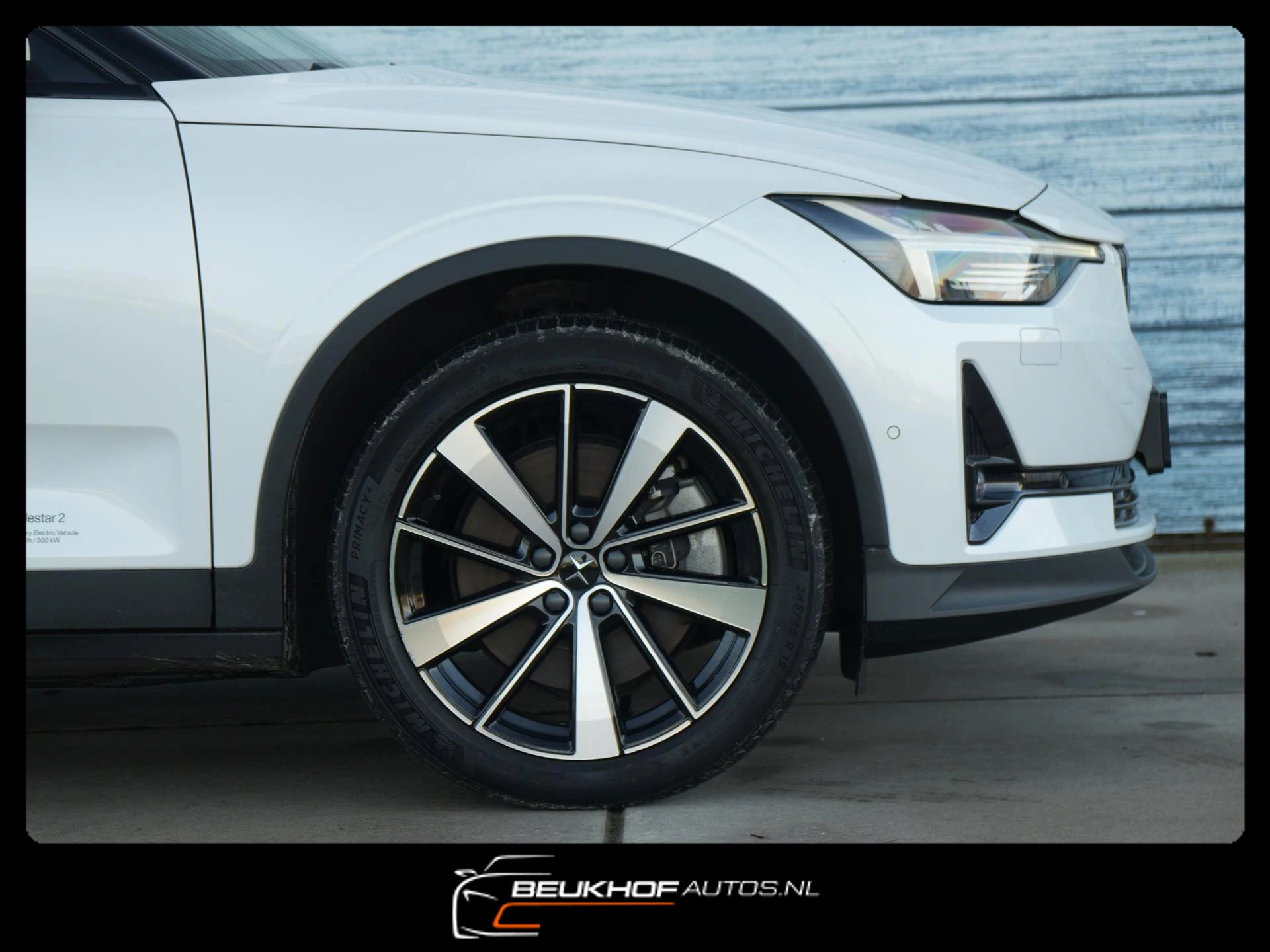 Hoofdafbeelding Polestar 2