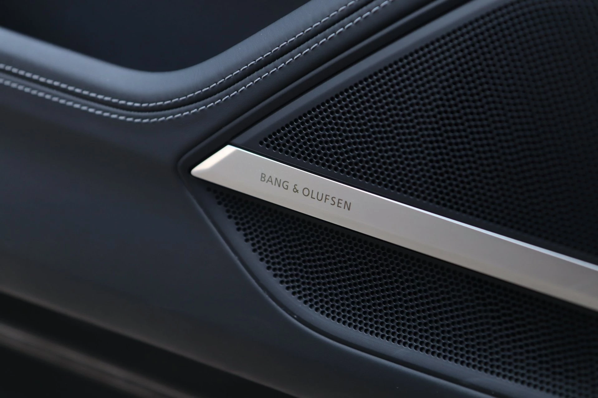 Hoofdafbeelding Audi A8