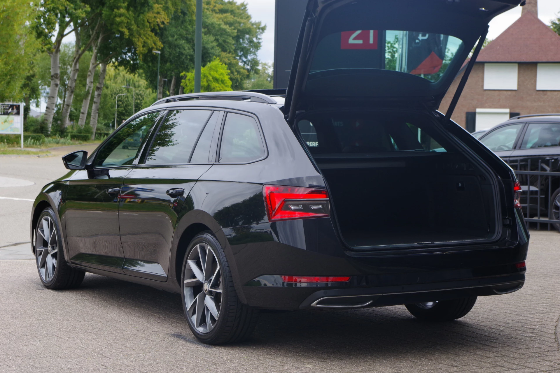 Hoofdafbeelding Škoda Superb