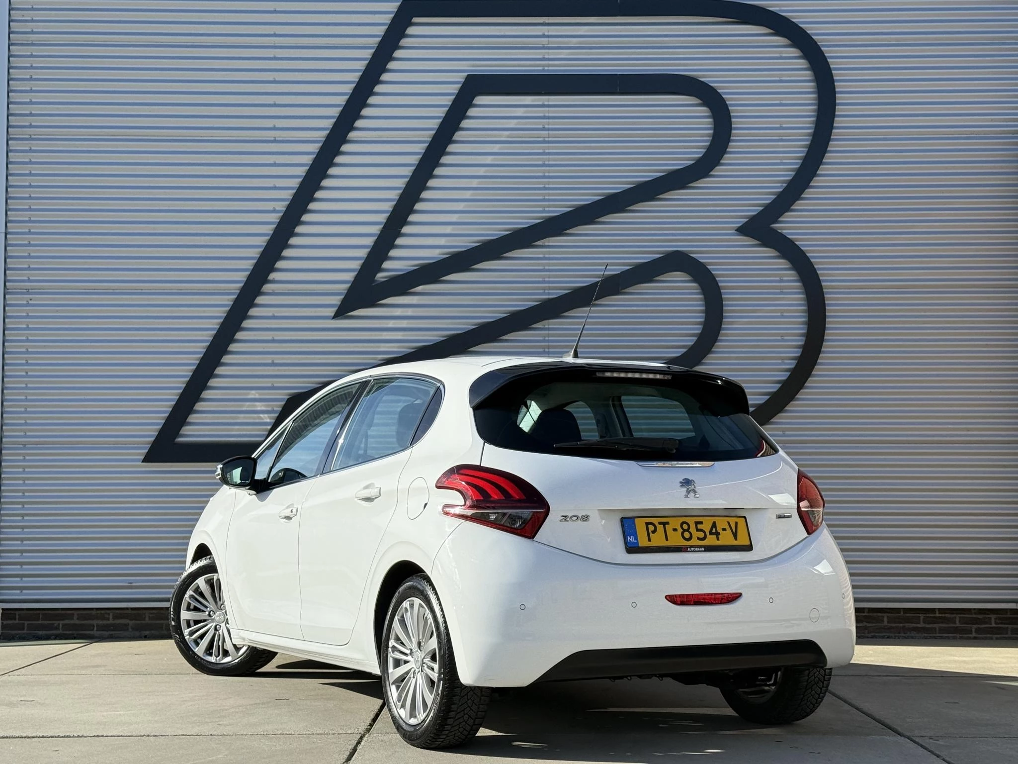Hoofdafbeelding Peugeot 208
