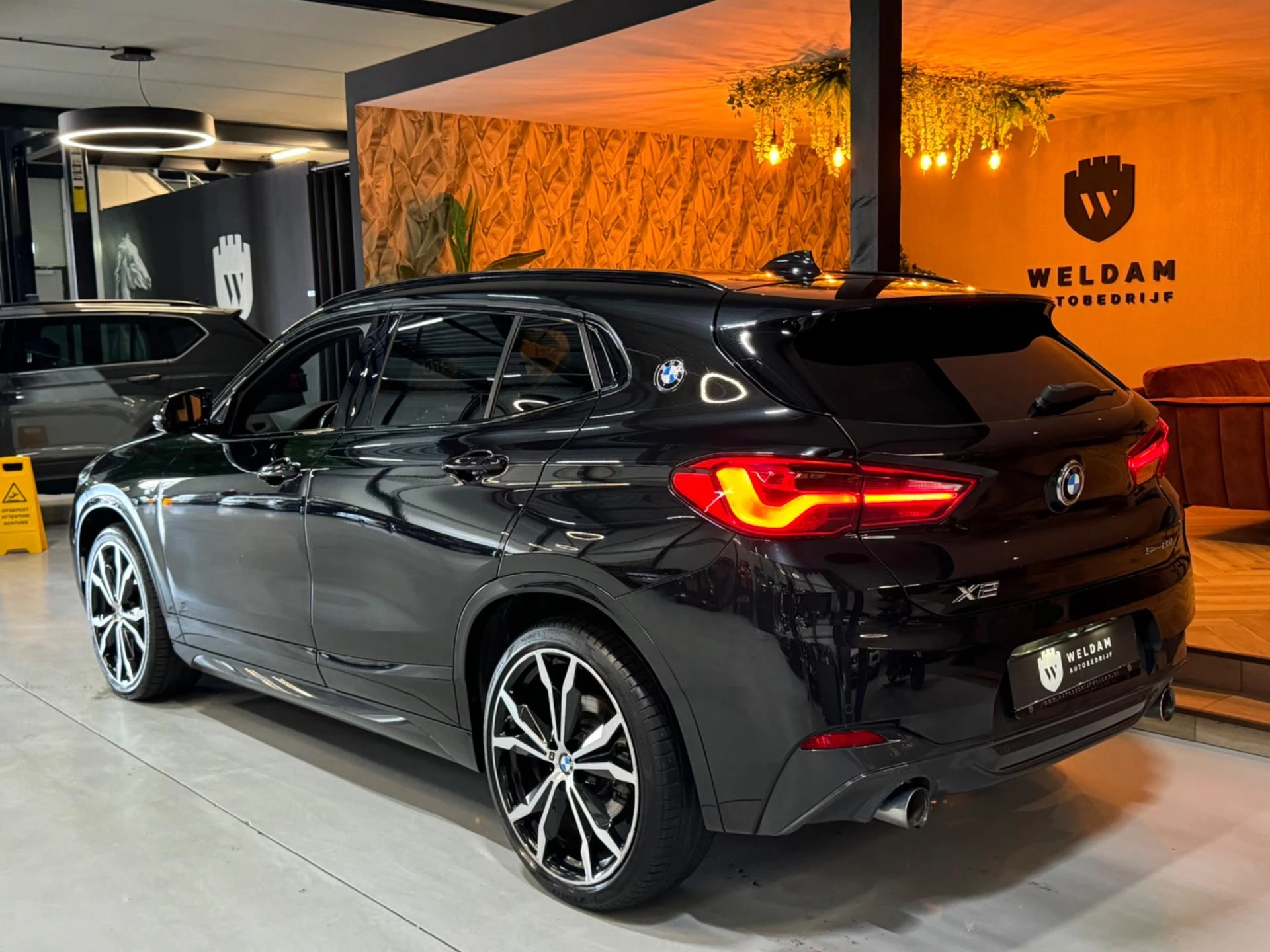 Hoofdafbeelding BMW X2