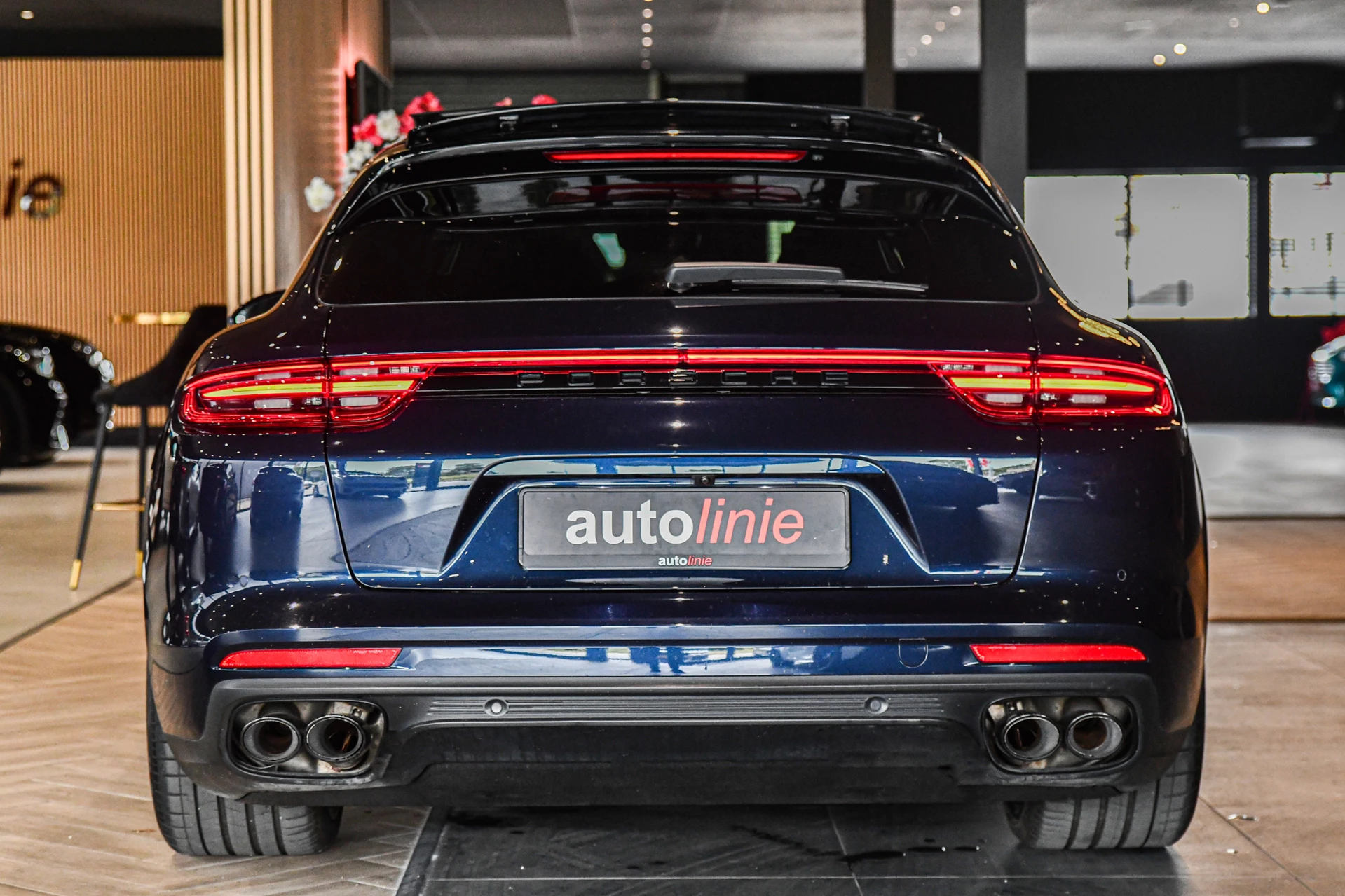 Hoofdafbeelding Porsche Panamera