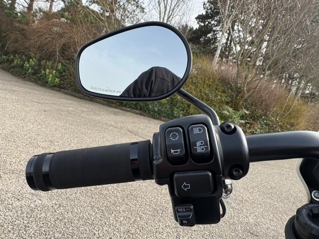 Hoofdafbeelding Harley-Davidson Low Rider