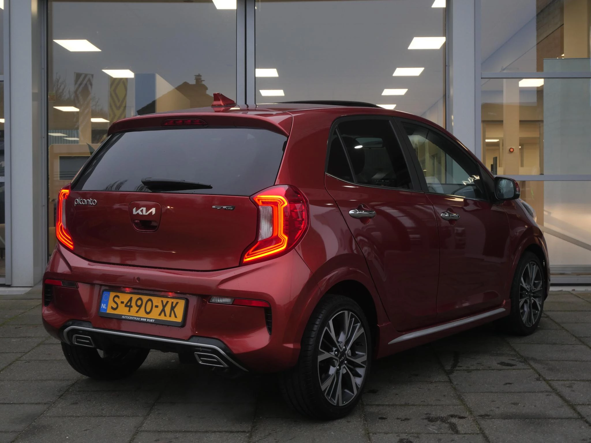 Hoofdafbeelding Kia Picanto