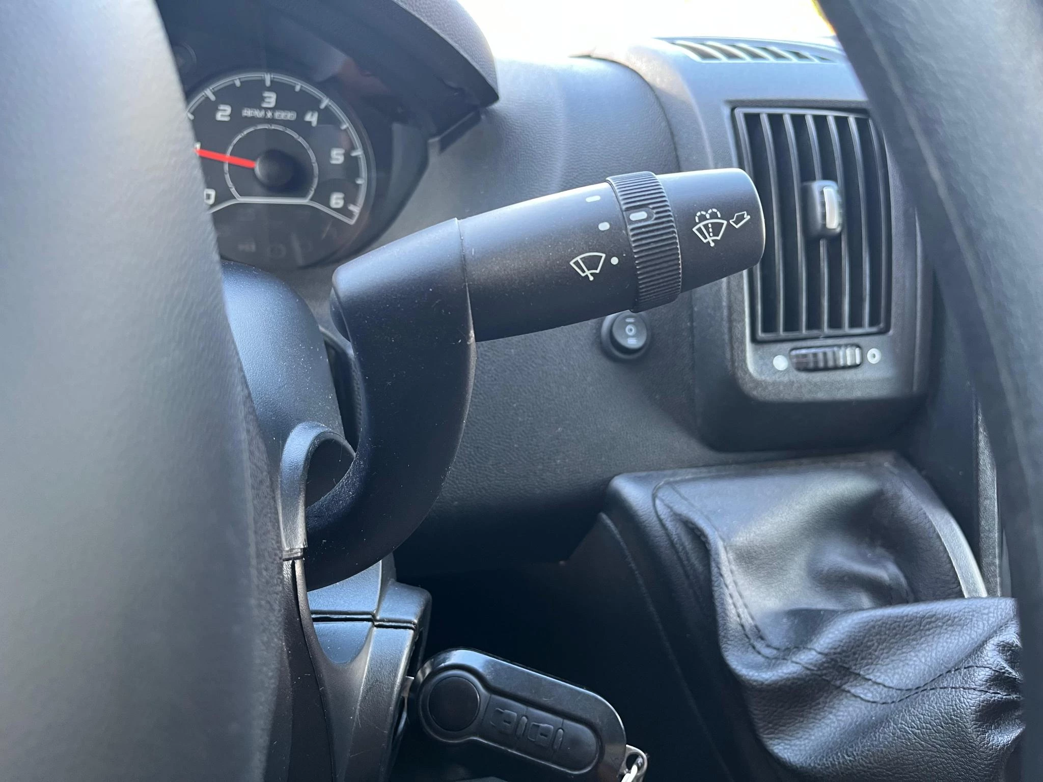 Hoofdafbeelding Carado Capron T 449