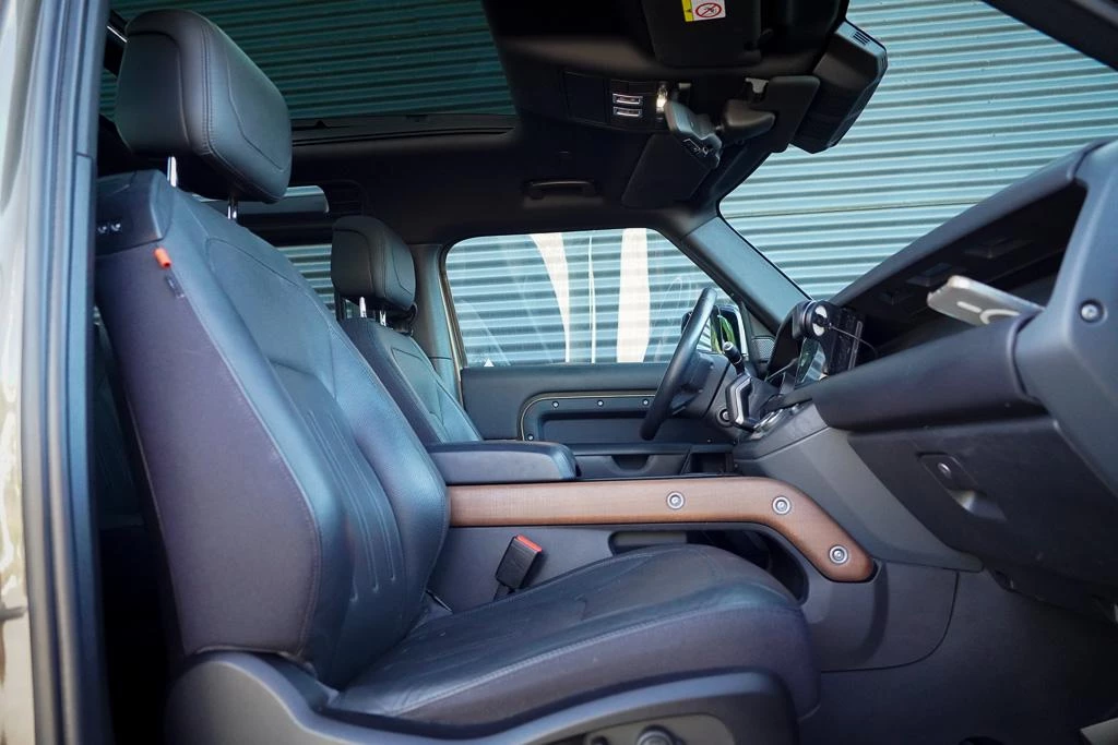 Hoofdafbeelding Land Rover Defender