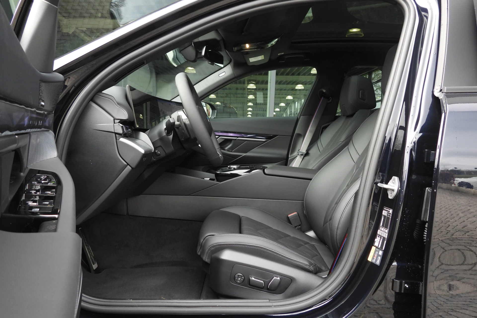 Hoofdafbeelding BMW i5