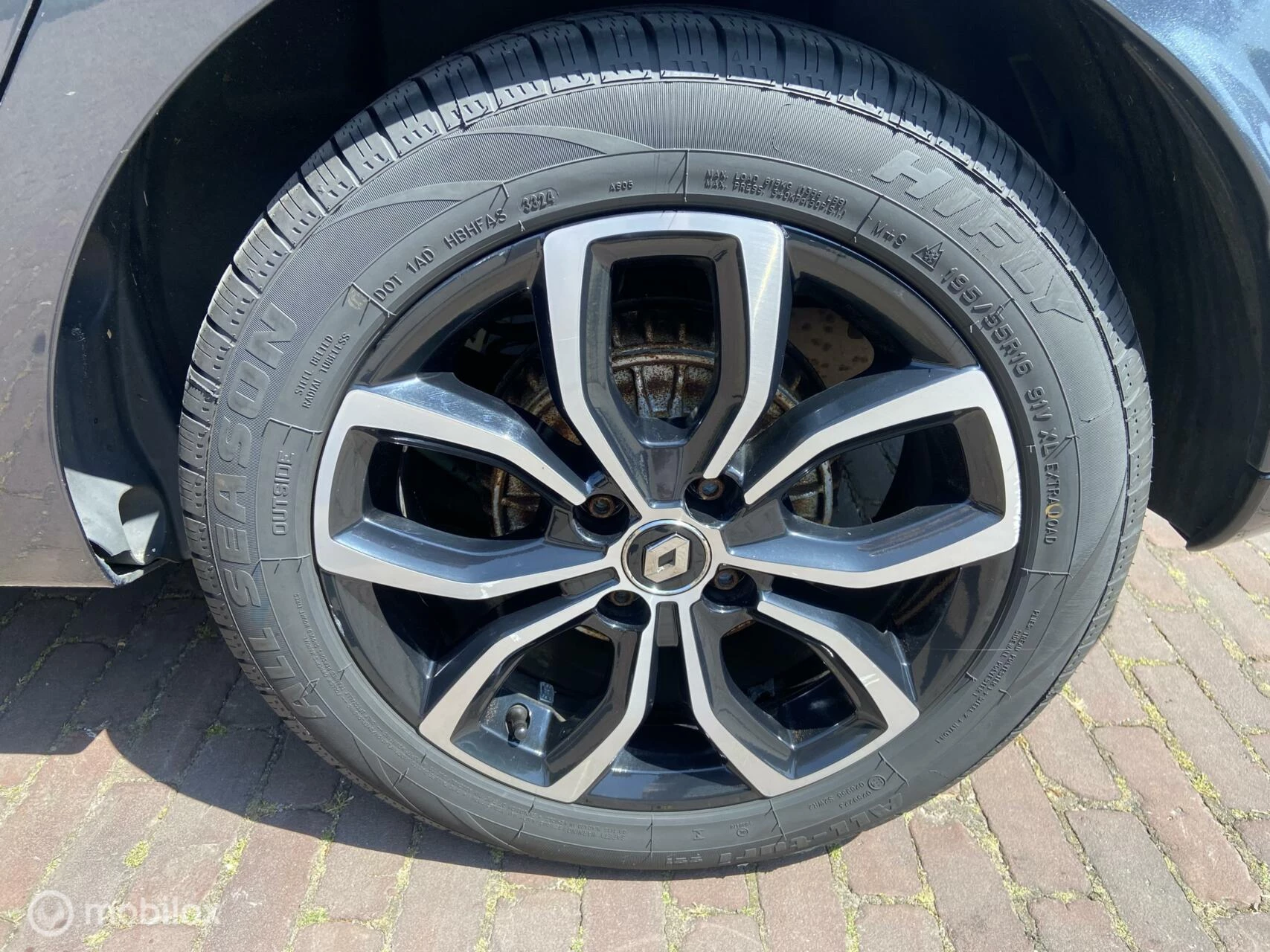 Hoofdafbeelding Renault Clio
