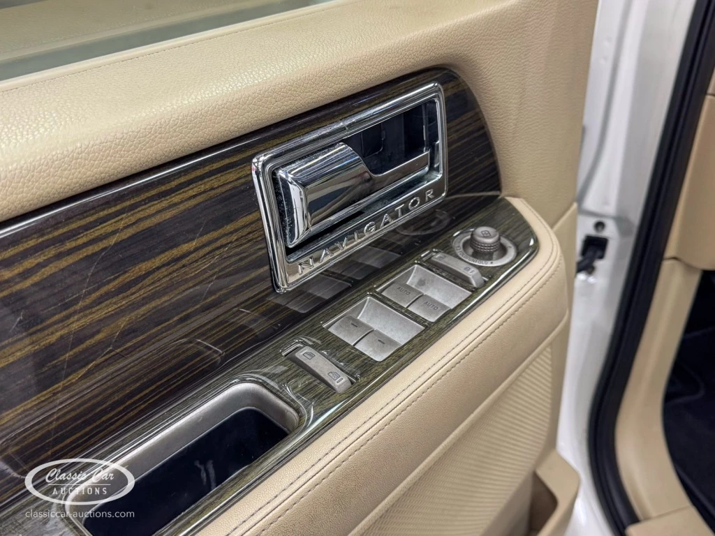 Hoofdafbeelding Lincoln Navigator