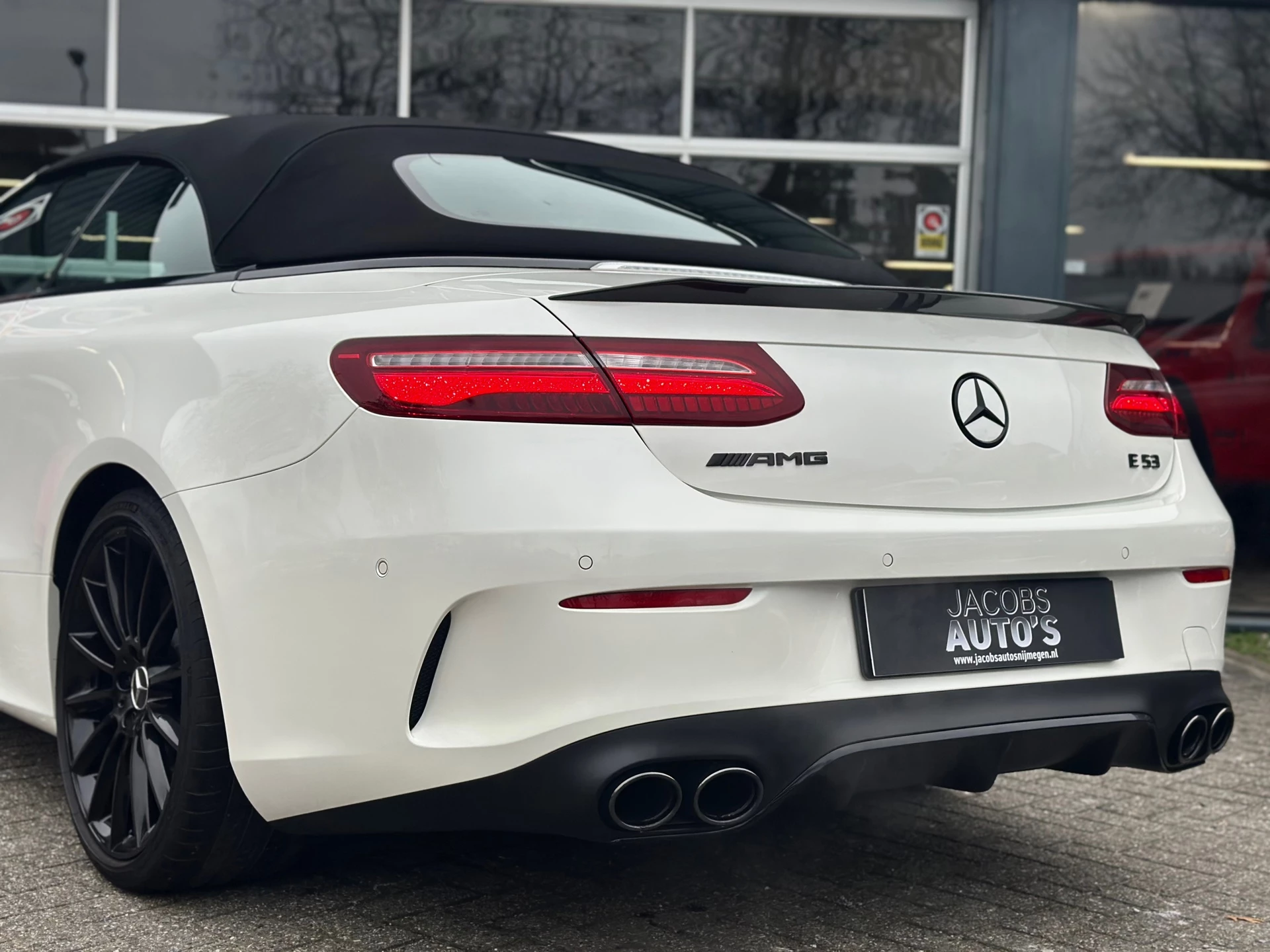 Hoofdafbeelding Mercedes-Benz E-Klasse