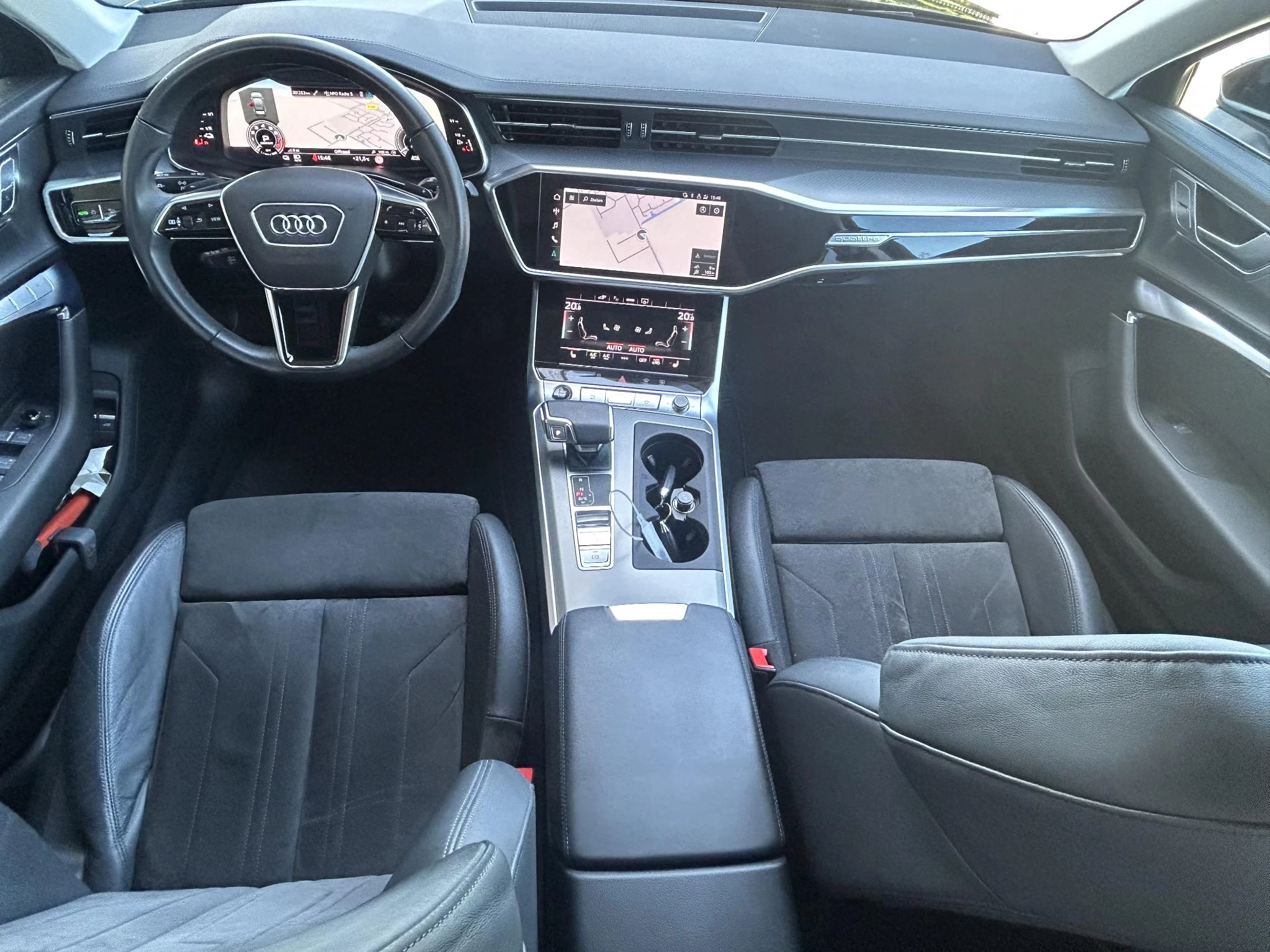 Hoofdafbeelding Audi A6