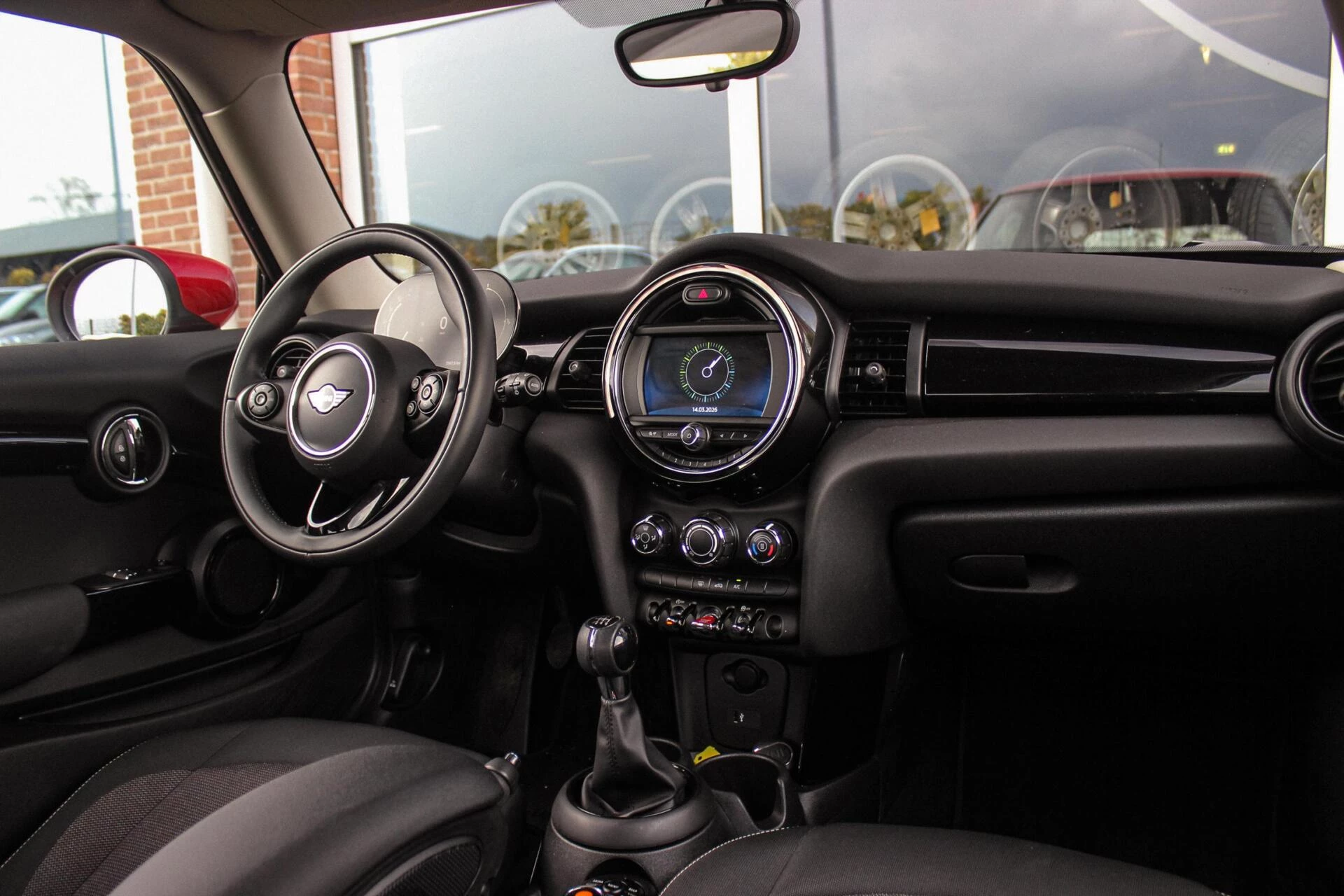 Hoofdafbeelding MINI One