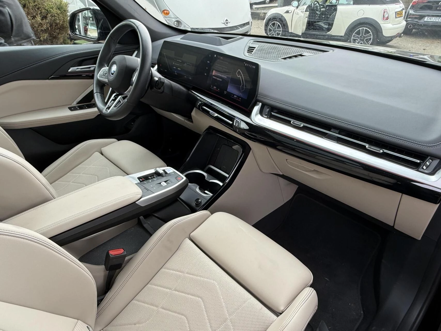 Hoofdafbeelding BMW iX1