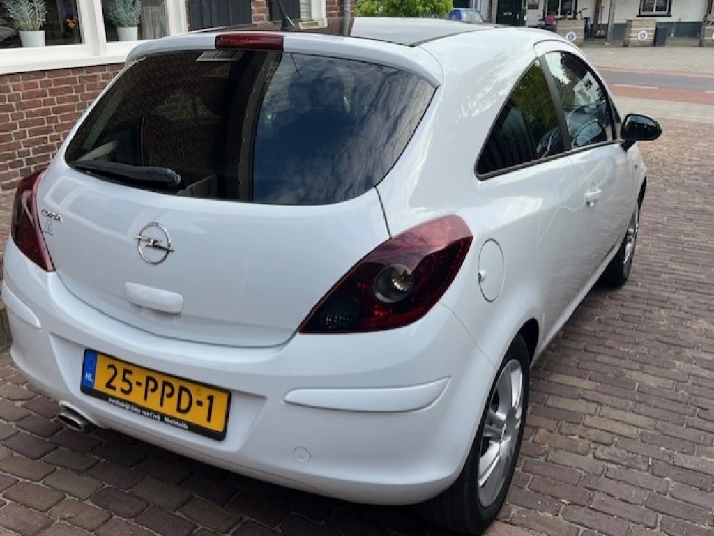 Hoofdafbeelding Opel Corsa
