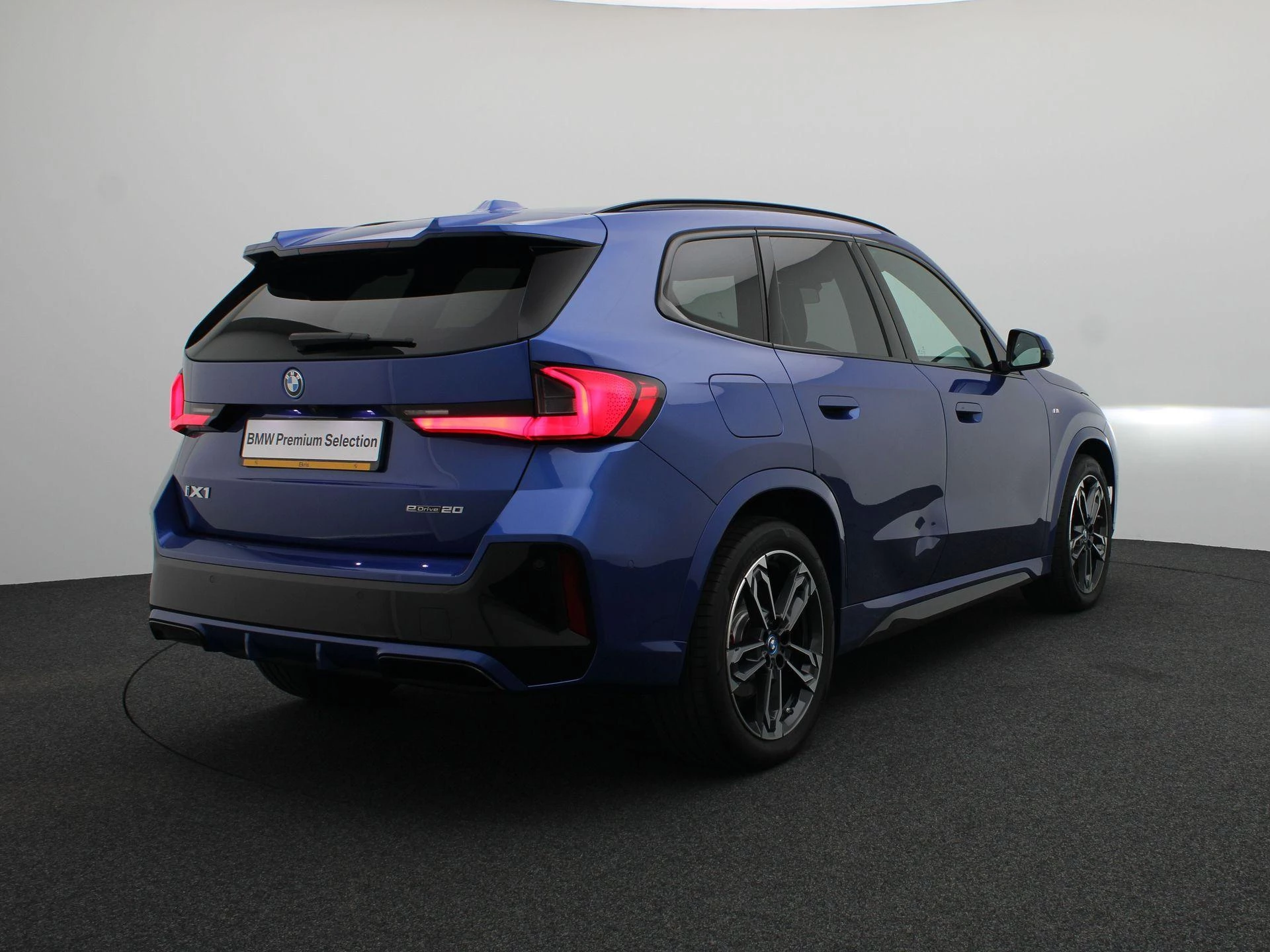 Hoofdafbeelding BMW iX1