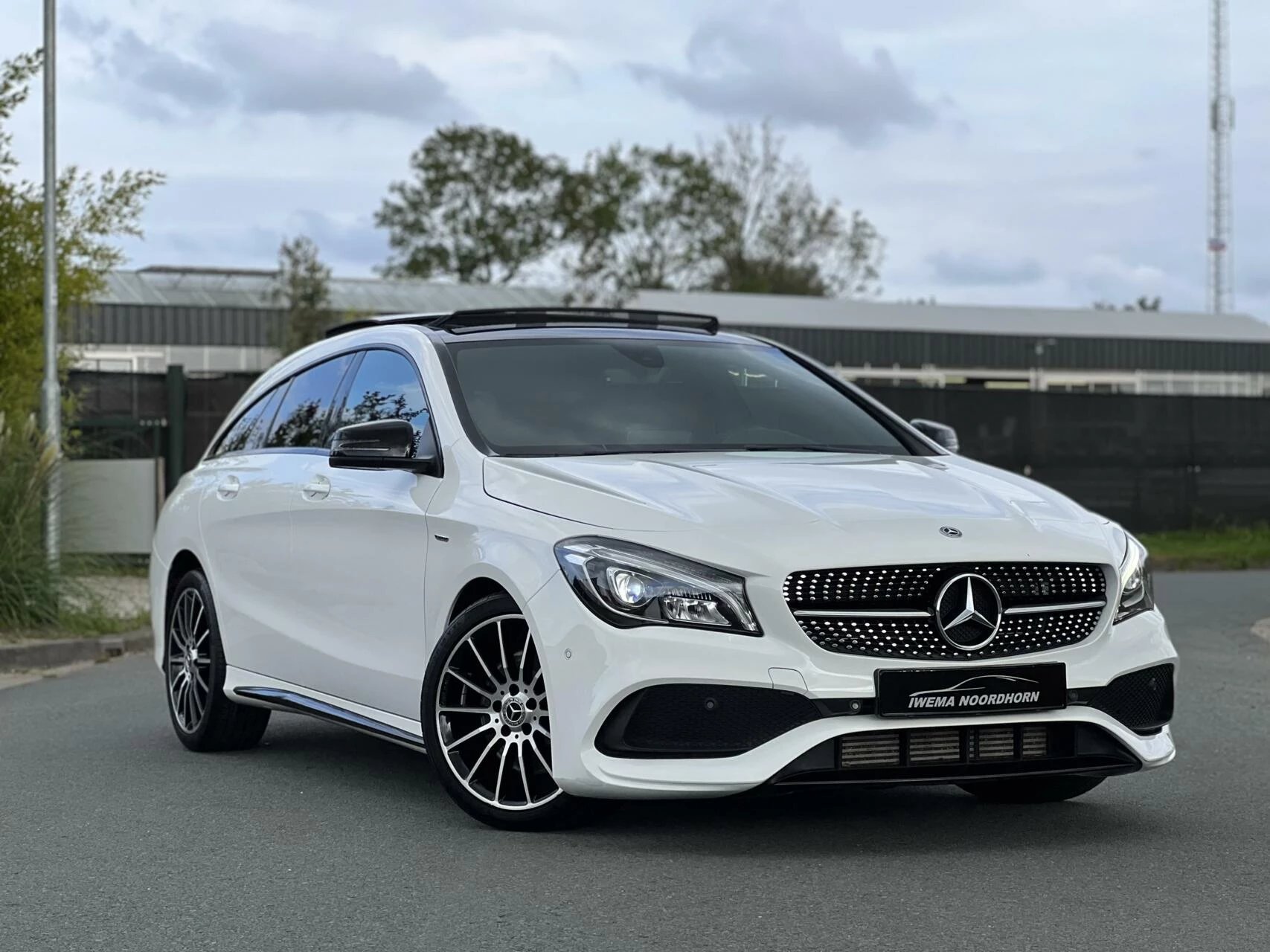 Hoofdafbeelding Mercedes-Benz CLA