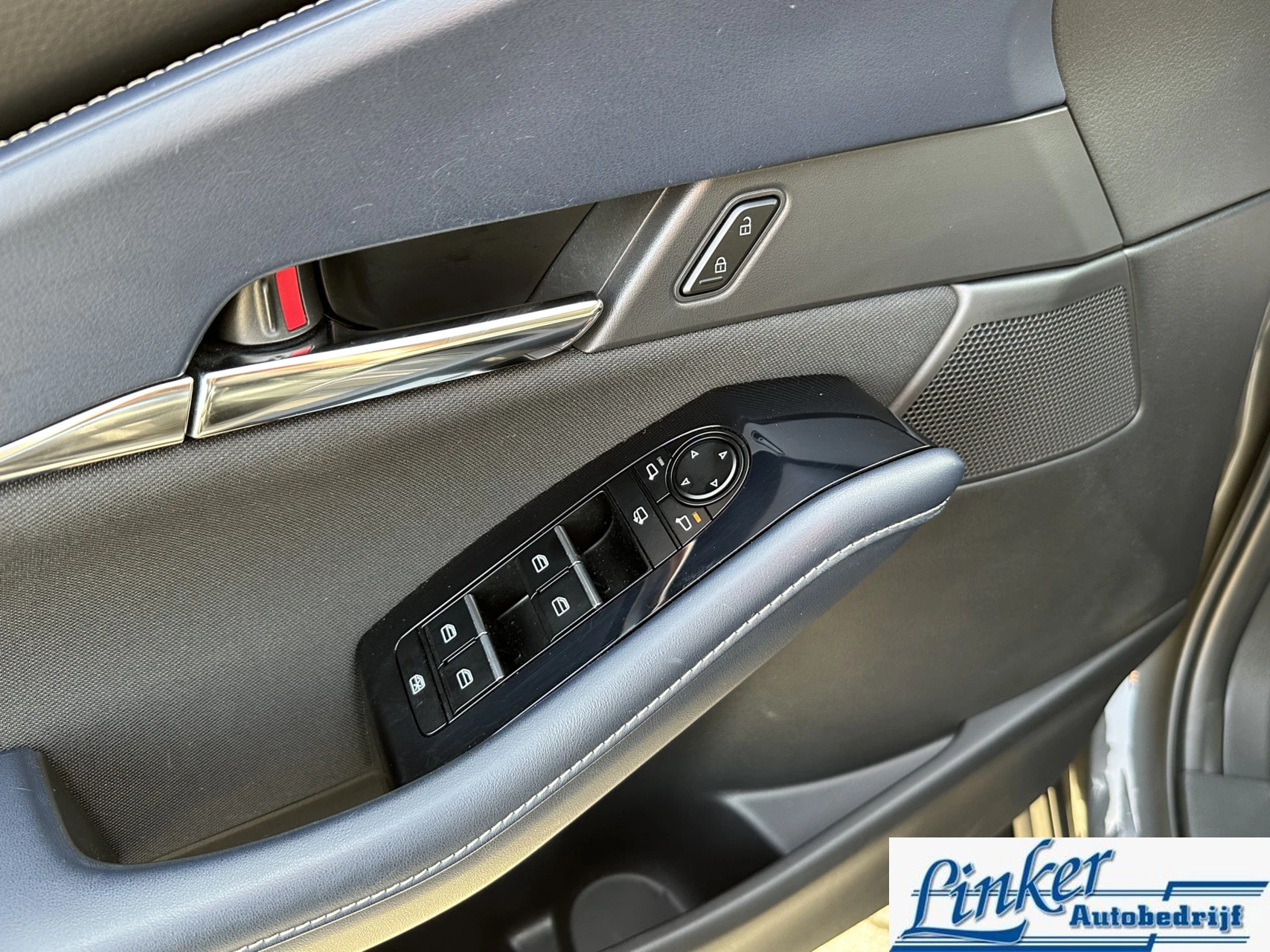 Hoofdafbeelding Mazda CX-30