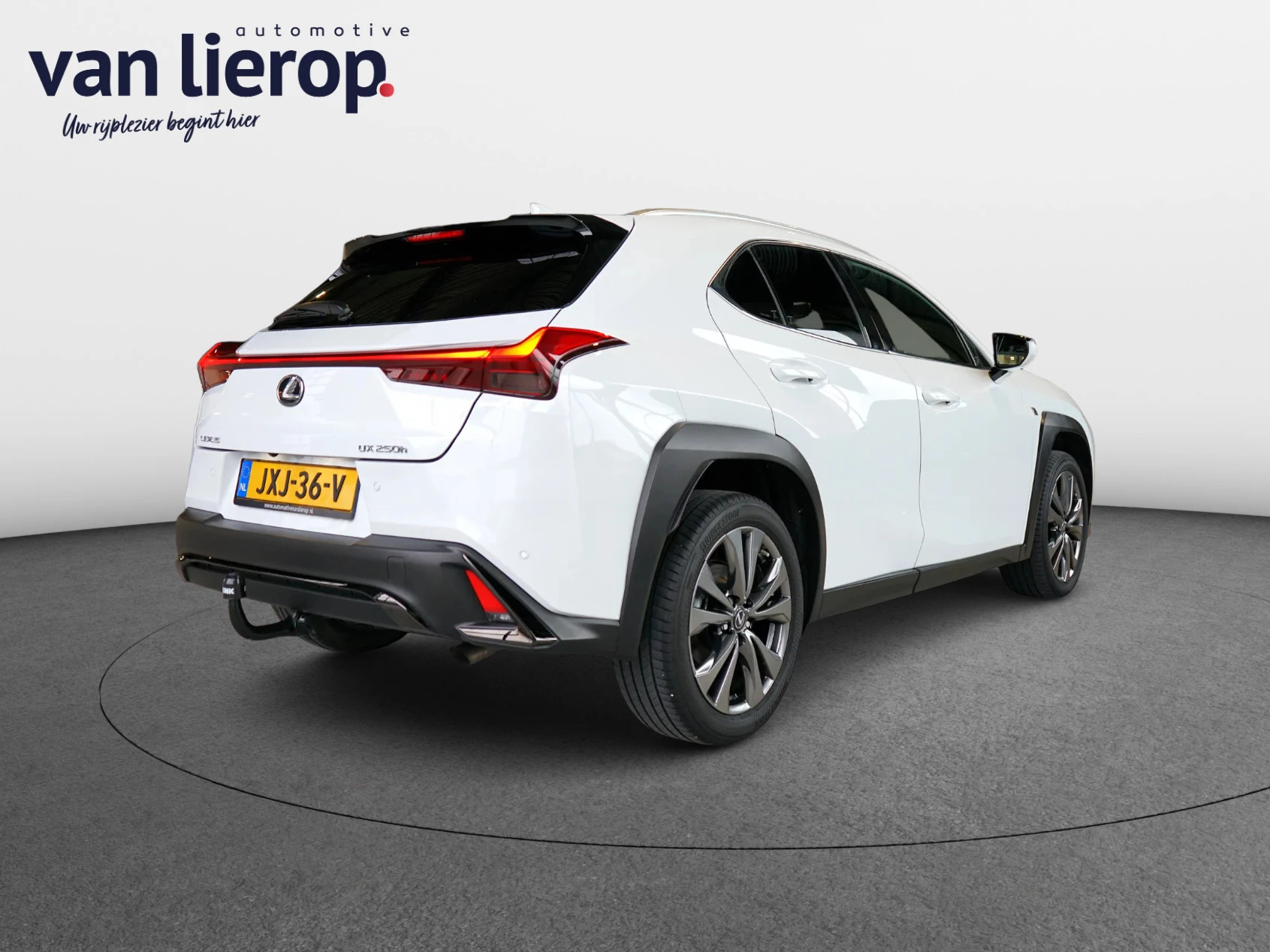 Hoofdafbeelding Lexus UX