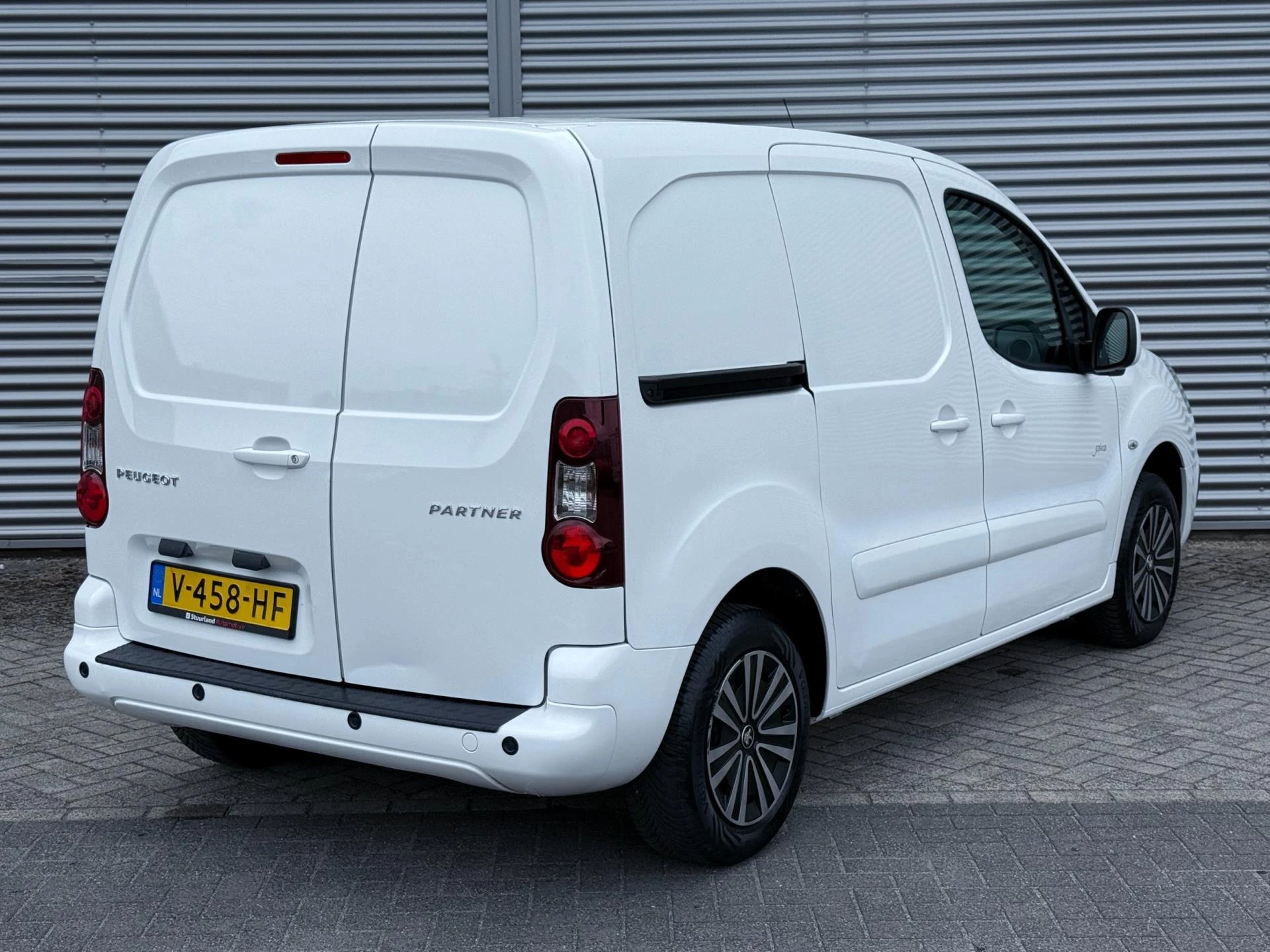Hoofdafbeelding Peugeot Partner
