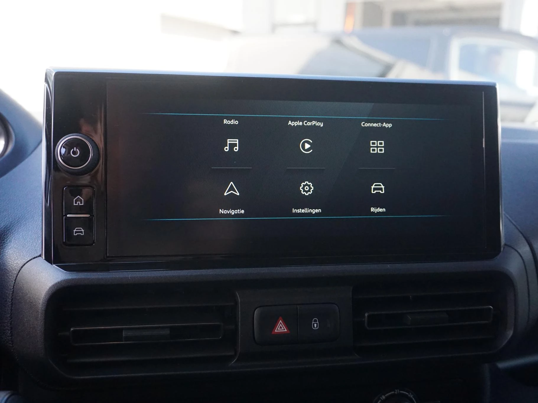 Hoofdafbeelding Peugeot e-Partner