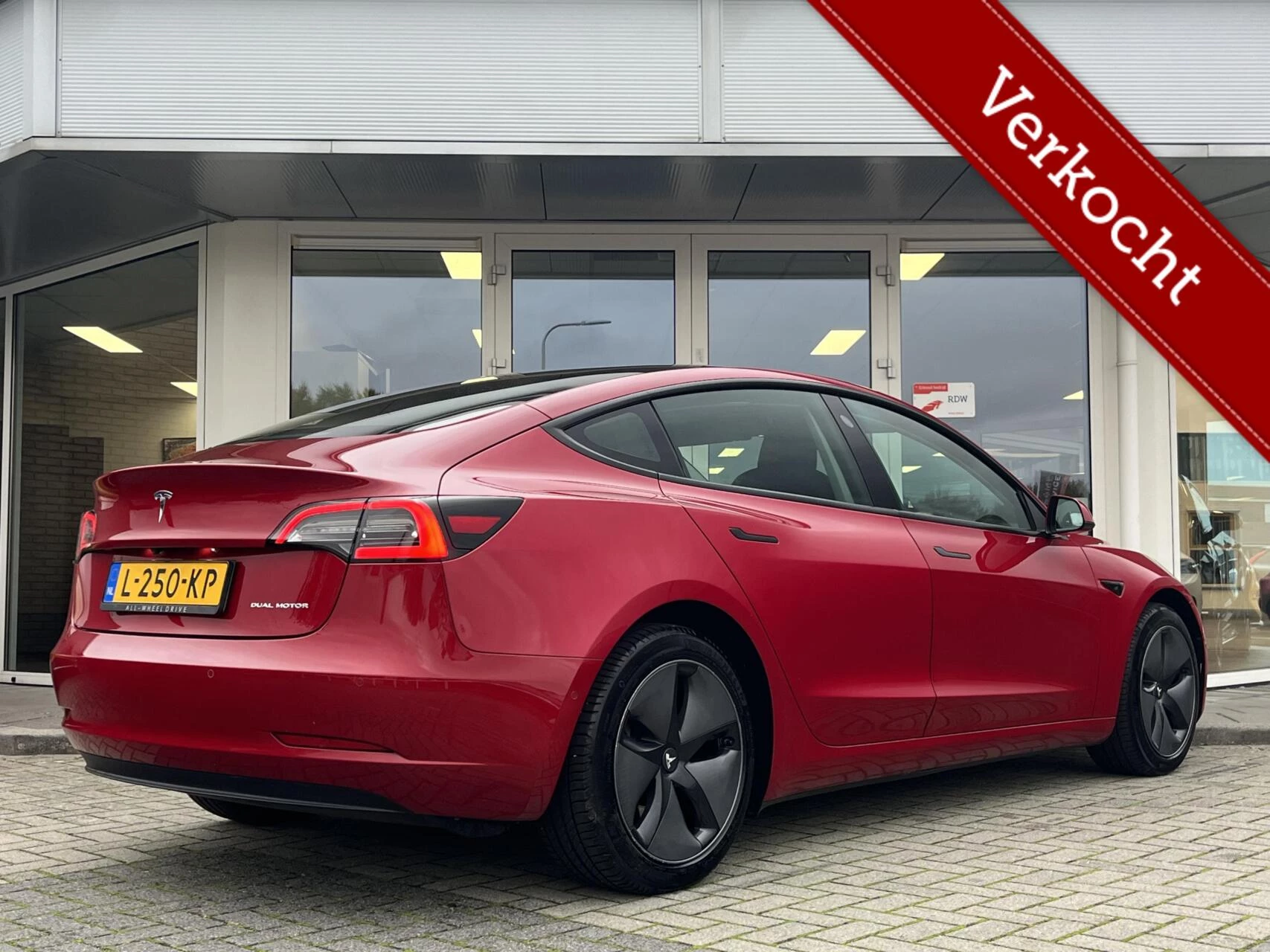 Hoofdafbeelding Tesla Model 3