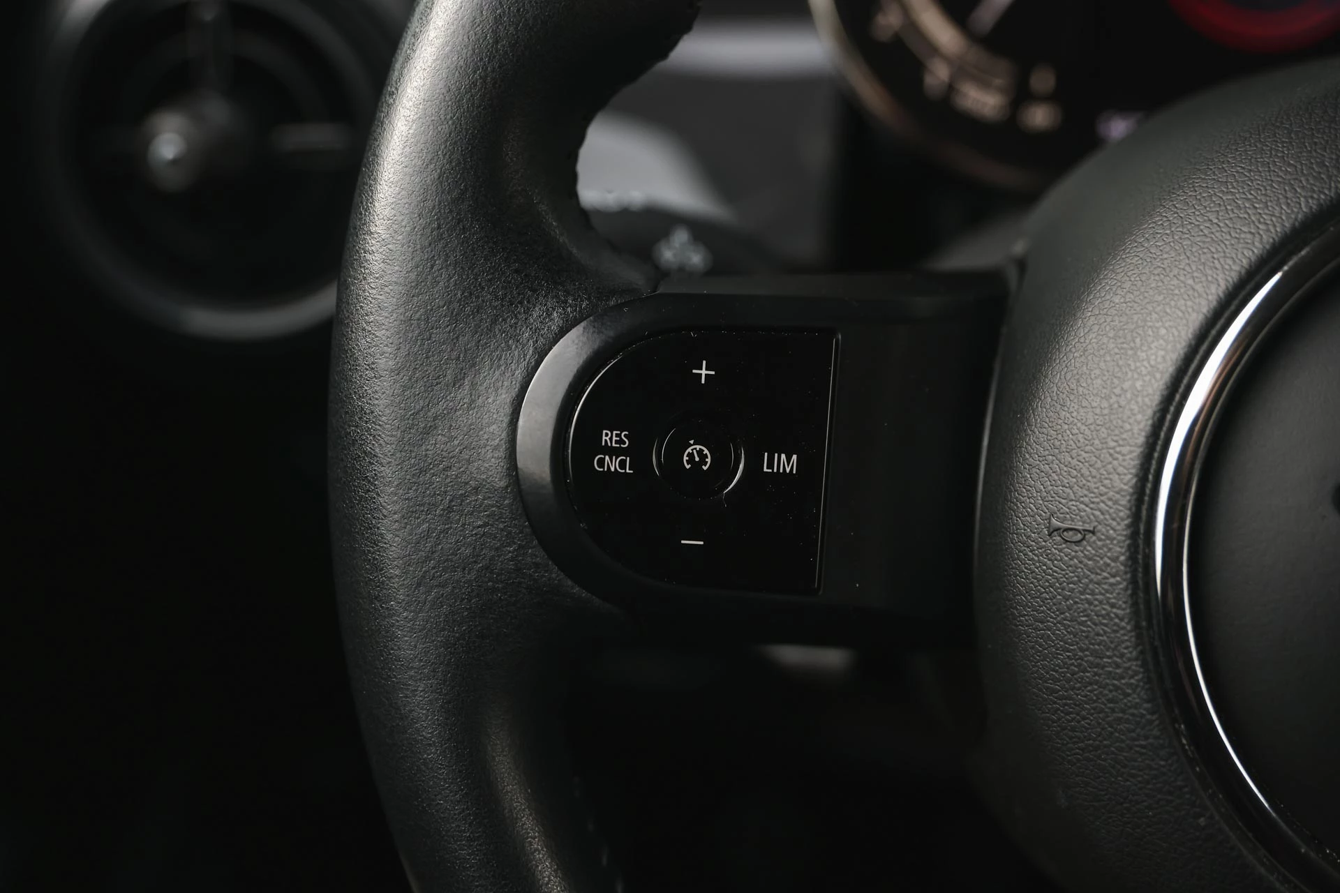 Hoofdafbeelding MINI One