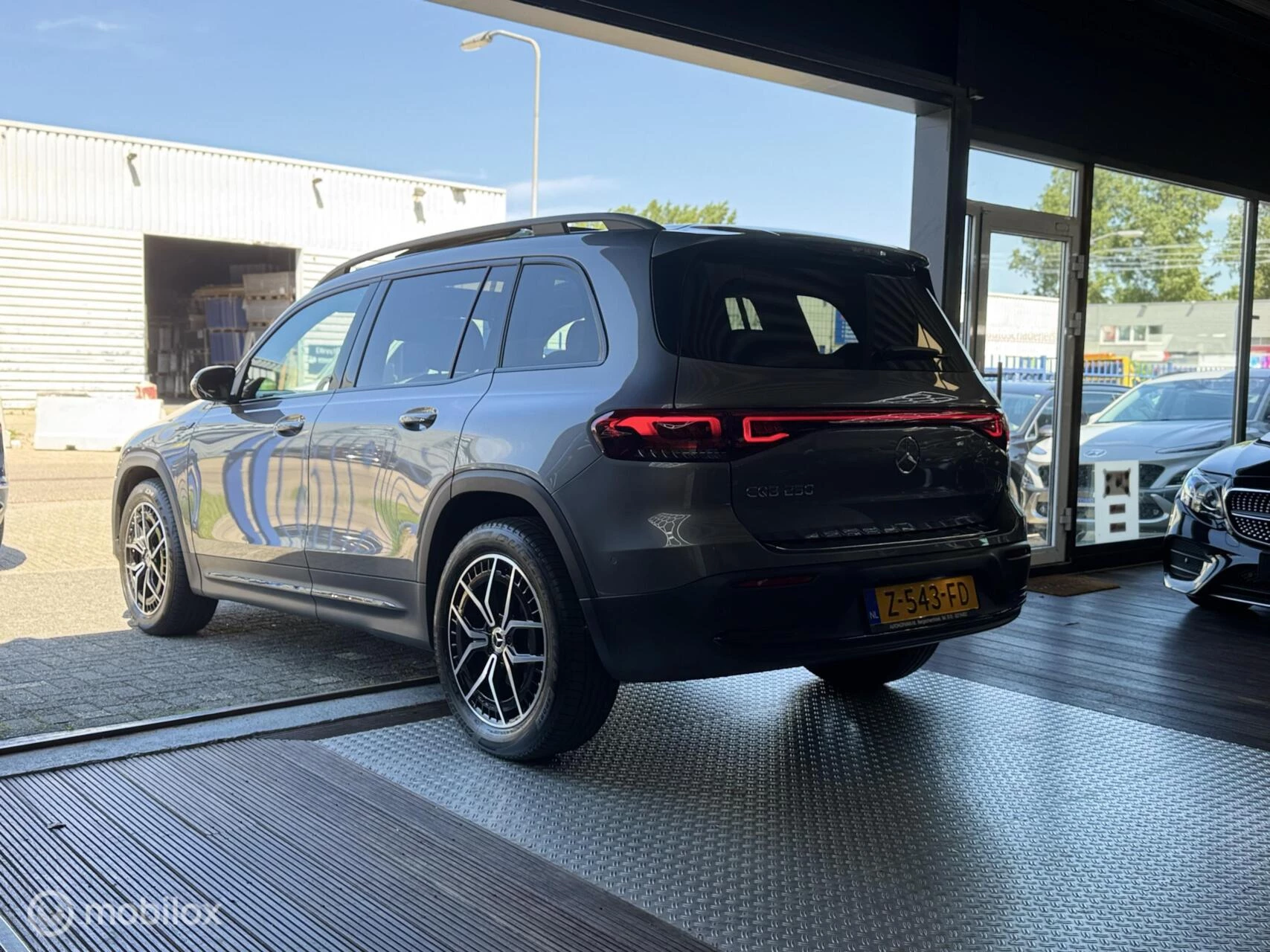 Hoofdafbeelding Mercedes-Benz EQB